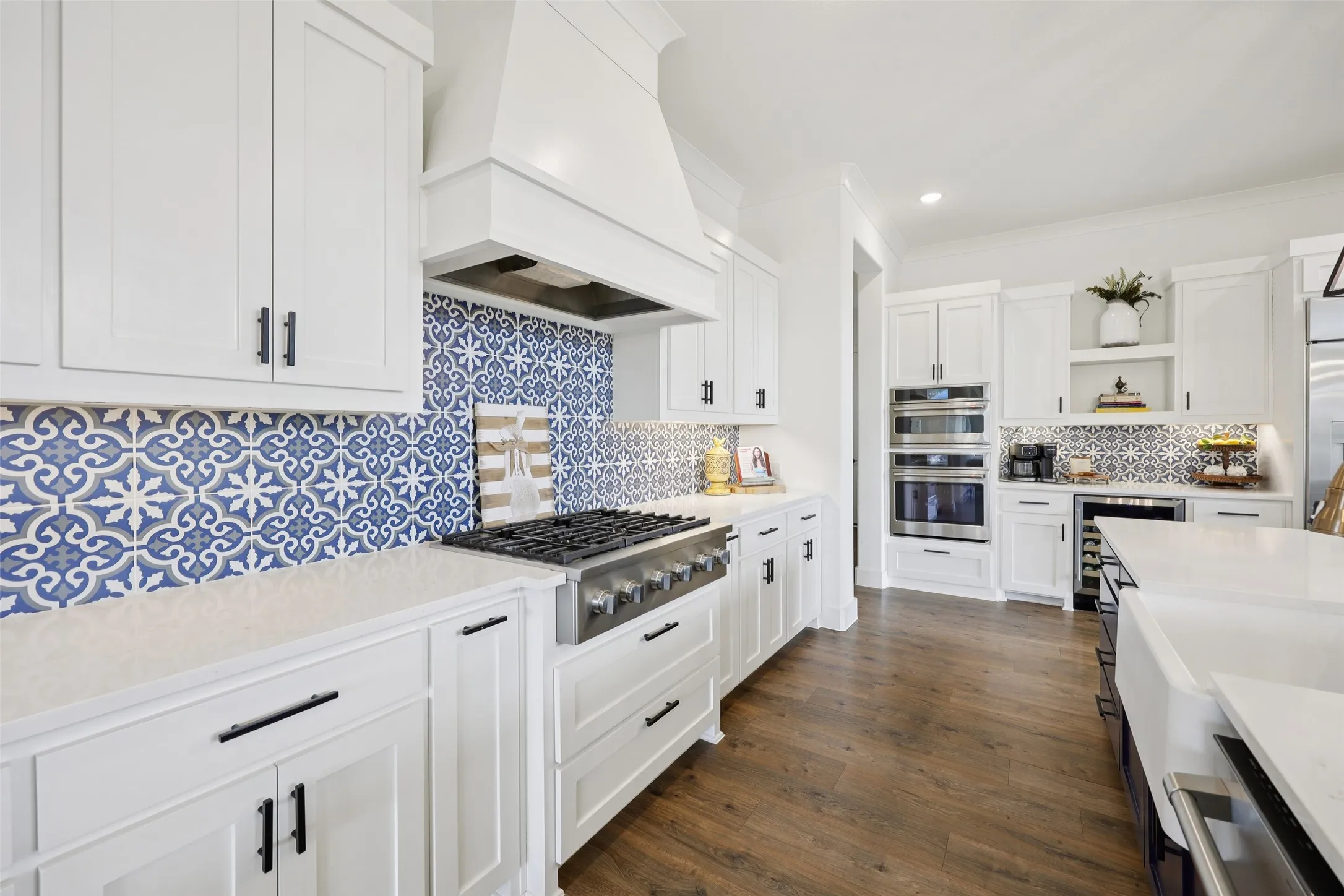 Single Family Residence For Sale in Tarrant County , 7224 Smith Farm Drive, North Richland Hills, Texas 76182, 4 Bedrooms, 3 Bathrooms, 3 Garage spaces, 3,528 Sqft, built in 2022, Preowned, Price $985,000, mls#21184274, Real Estate Agent in North Richland Hills, Homes For Sale in Tarrant county, Homes For Sale in North Richland Hills, Realtor in North Richland Hills Texas, Real Estate Brokerage Independent Realty Texas, Luminita Cordes Realtor
