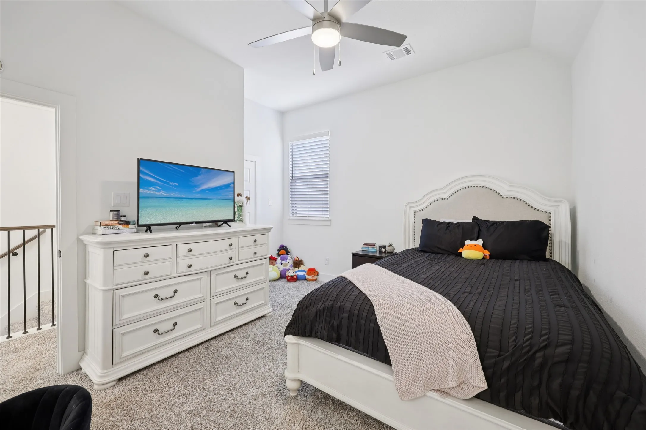Single Family Residence For Sale in Tarrant County , 7224 Smith Farm Drive, North Richland Hills, Texas 76182, 4 Bedrooms, 3 Bathrooms, 3 Garage spaces, 3,528 Sqft, built in 2022, Preowned, Price $985,000, mls#21184274, Real Estate Agent in North Richland Hills, Homes For Sale in Tarrant county, Homes For Sale in North Richland Hills, Realtor in North Richland Hills Texas, Real Estate Brokerage Independent Realty Texas, Luminita Cordes Realtor