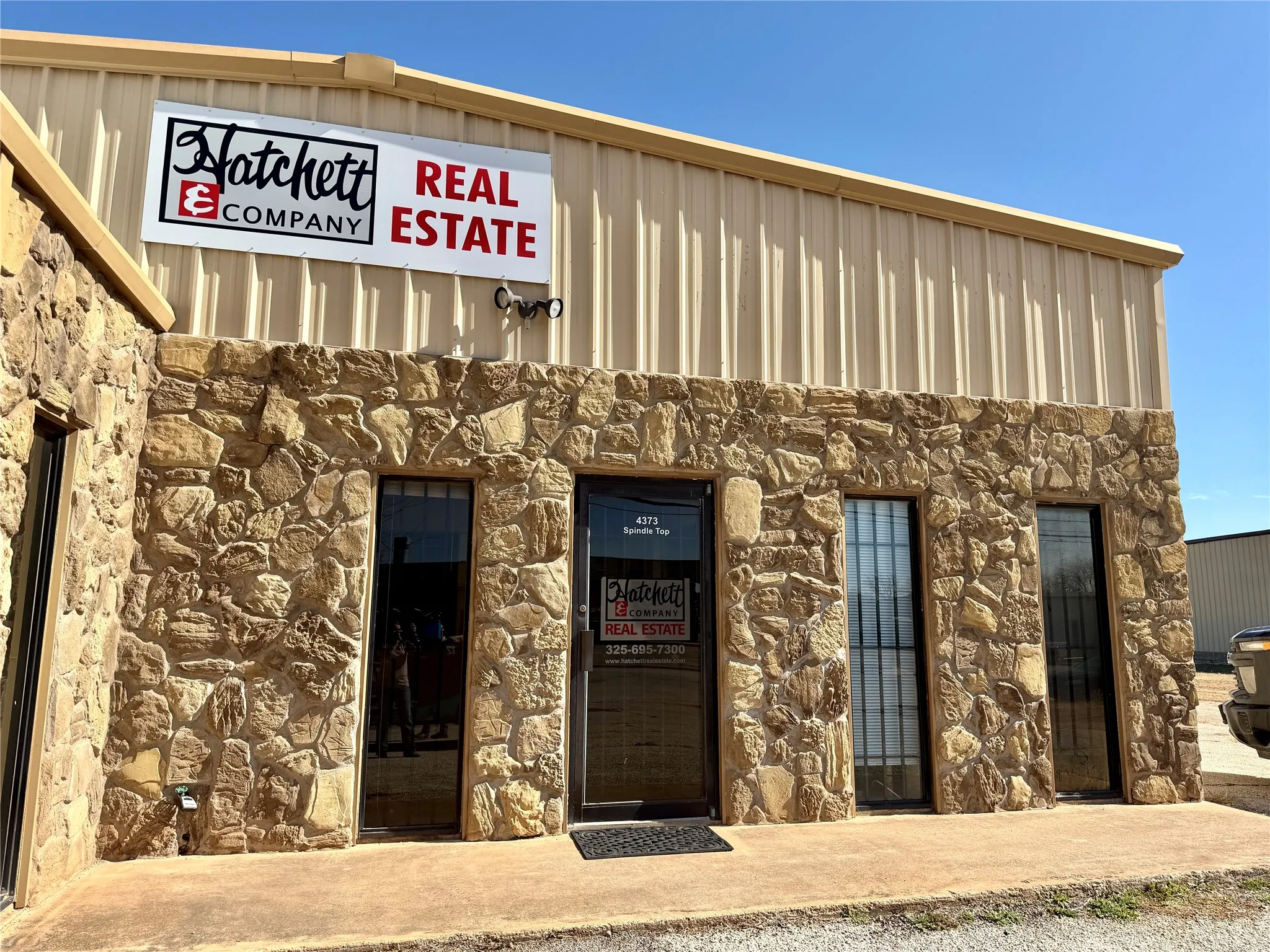 Office For Sale in Taylor County , 4373 Spindletop Drive, Abilene, Texas 79602, 0, 0, Garage spaces, 0 Sqft, built in 1985, Preowned, mls#21162906, Real Estate Agent in Abilene, Homes For Sale in Taylor county, Homes For Sale in Abilene, Realtor in Abilene Texas, Real Estate Brokerage Independent Realty Texas, Luminita Cordes Realtor