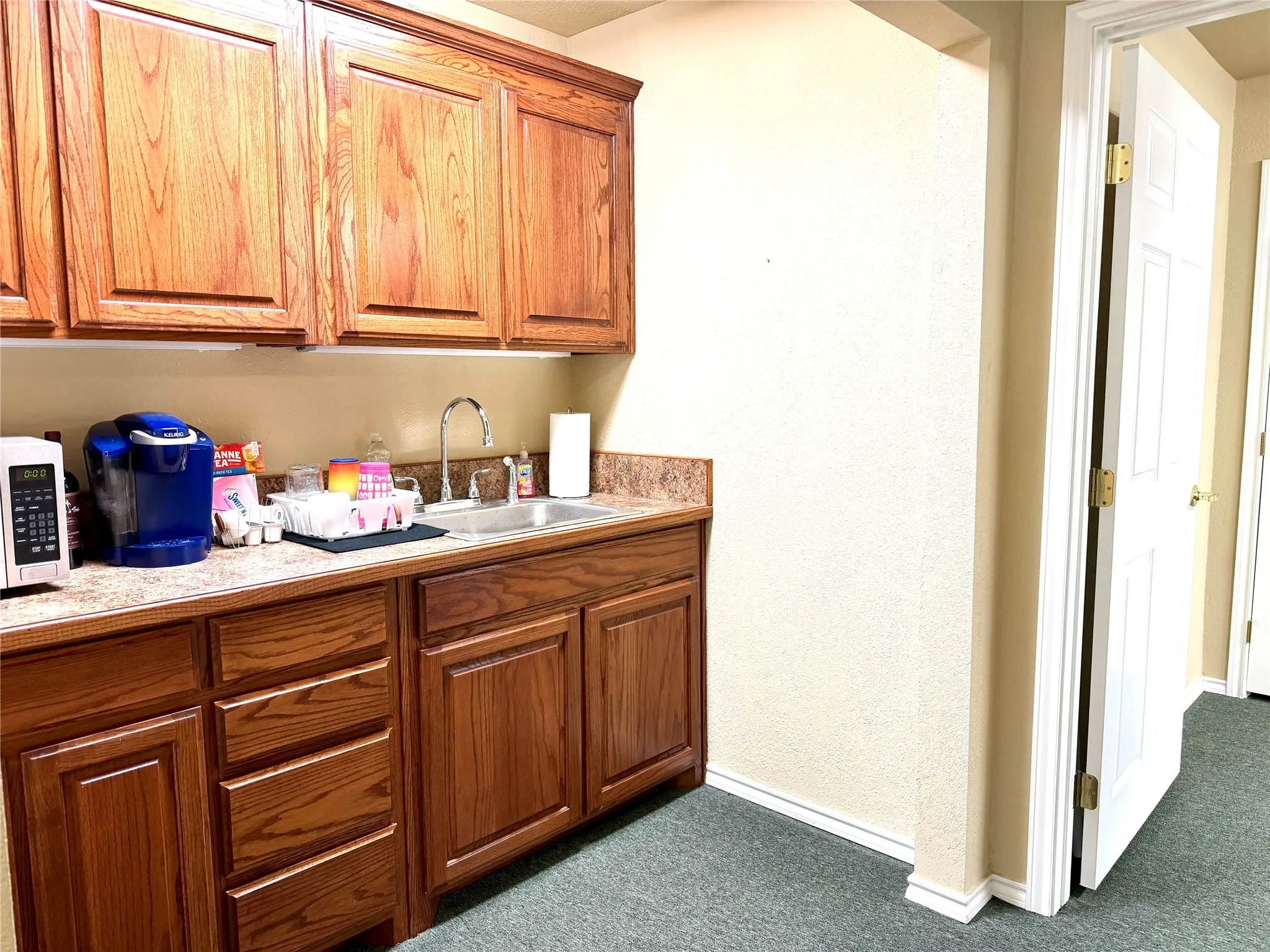 Office For Sale in Taylor County , 4373 Spindletop Drive, Abilene, Texas 79602, 0, 0, Garage spaces, 0 Sqft, built in 1985, Preowned, mls#21162906, Real Estate Agent in Abilene, Homes For Sale in Taylor county, Homes For Sale in Abilene, Realtor in Abilene Texas, Real Estate Brokerage Independent Realty Texas, Luminita Cordes Realtor