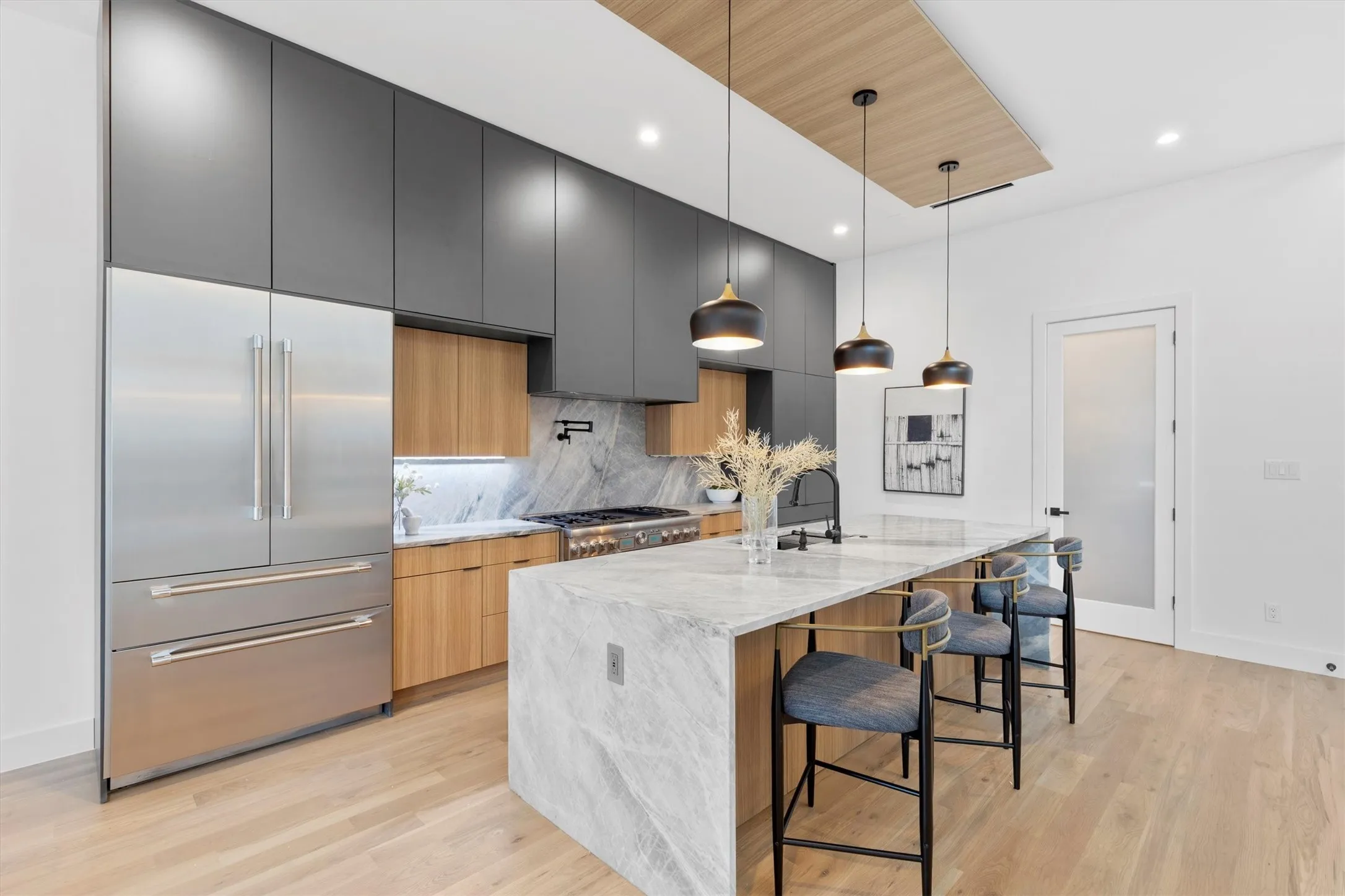Single Family Residence For Sale in Dallas County , 9428 Hobart Street, Dallas, Texas 75218, 5 Bedroom, 8 Bathroom, 2 Garage spaces, 4,812 Sqft, built in 2026, New Construction - Complete, mls#21180881, Real Estate Agent in Dallas, Homes For Sale in Dallas county, Homes For Sale in Dallas, Realtor in Dallas Texas, Real Estate Brokerage Independent Realty Texas, Luminita Cordes Realtor