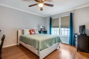 Condominium For Sale in Dallas County , 2835 Keller Springs Road 1102, Carrollton, Texas 75006, 2 Bedroom, 1 Bathroom, Garage spaces, 1,013 Sqft, built in 1984, Preowned, mls#21184285, Real Estate Agent in Carrollton, Homes For Sale in Dallas county, Homes For Sale in Carrollton, Realtor in Carrollton Texas, Real Estate Brokerage Independent Realty Texas, Luminita Cordes Realtor