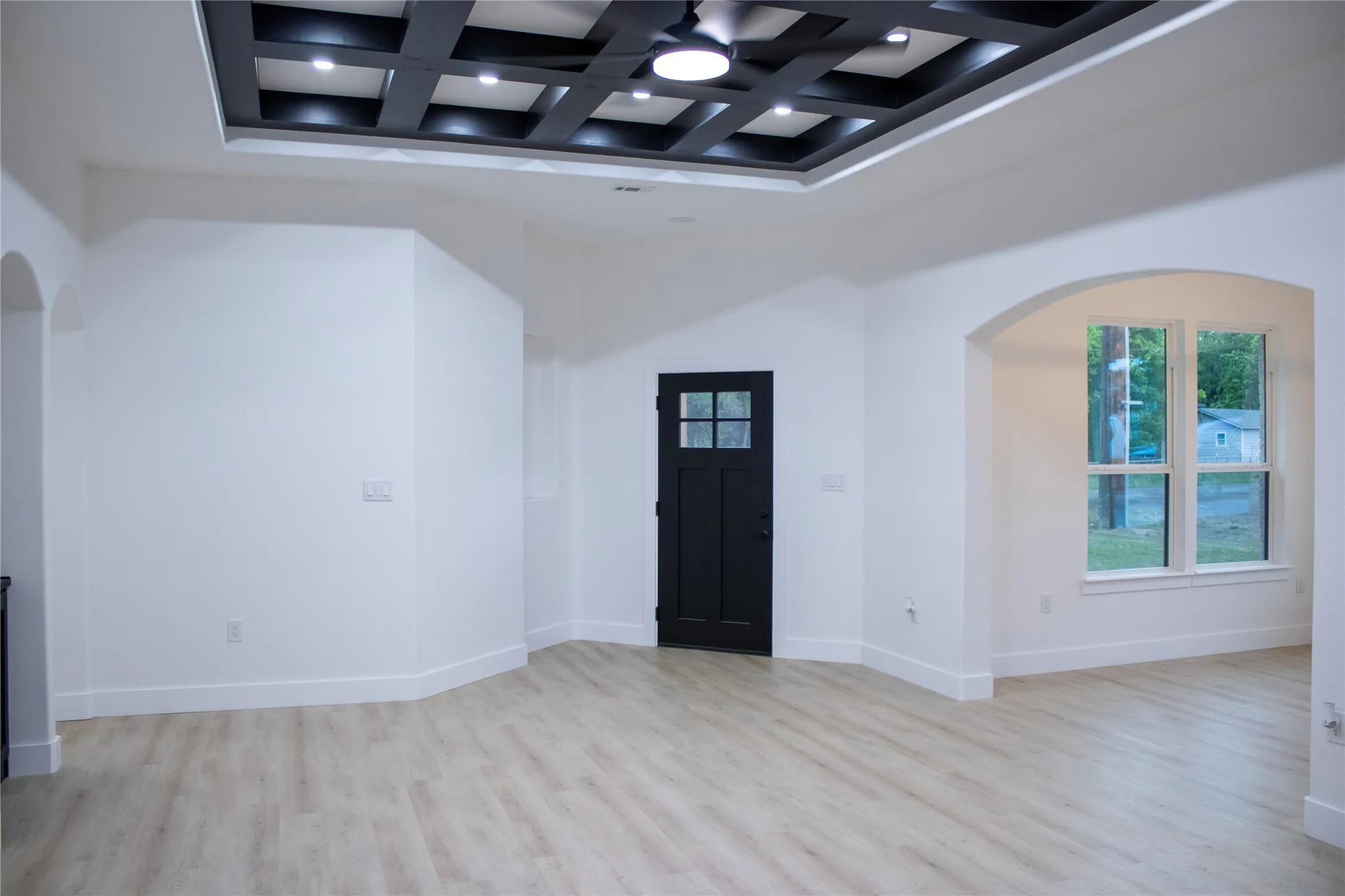 Single Family Residence For Sale in Ellis County , 2212 Lakeshore Lane, Glenn Heights, Texas 75154, 3 Bedroom, 2 Bathroom, 2 Garage spaces, 1,757 Sqft, built in 2026, New Construction - Complete, mls#21184352, Real Estate Agent in Glenn Heights, Homes For Sale in Ellis county, Homes For Sale in Glenn Heights, Realtor in Glenn Heights Texas, Real Estate Brokerage Independent Realty Texas, Luminita Cordes Realtor
