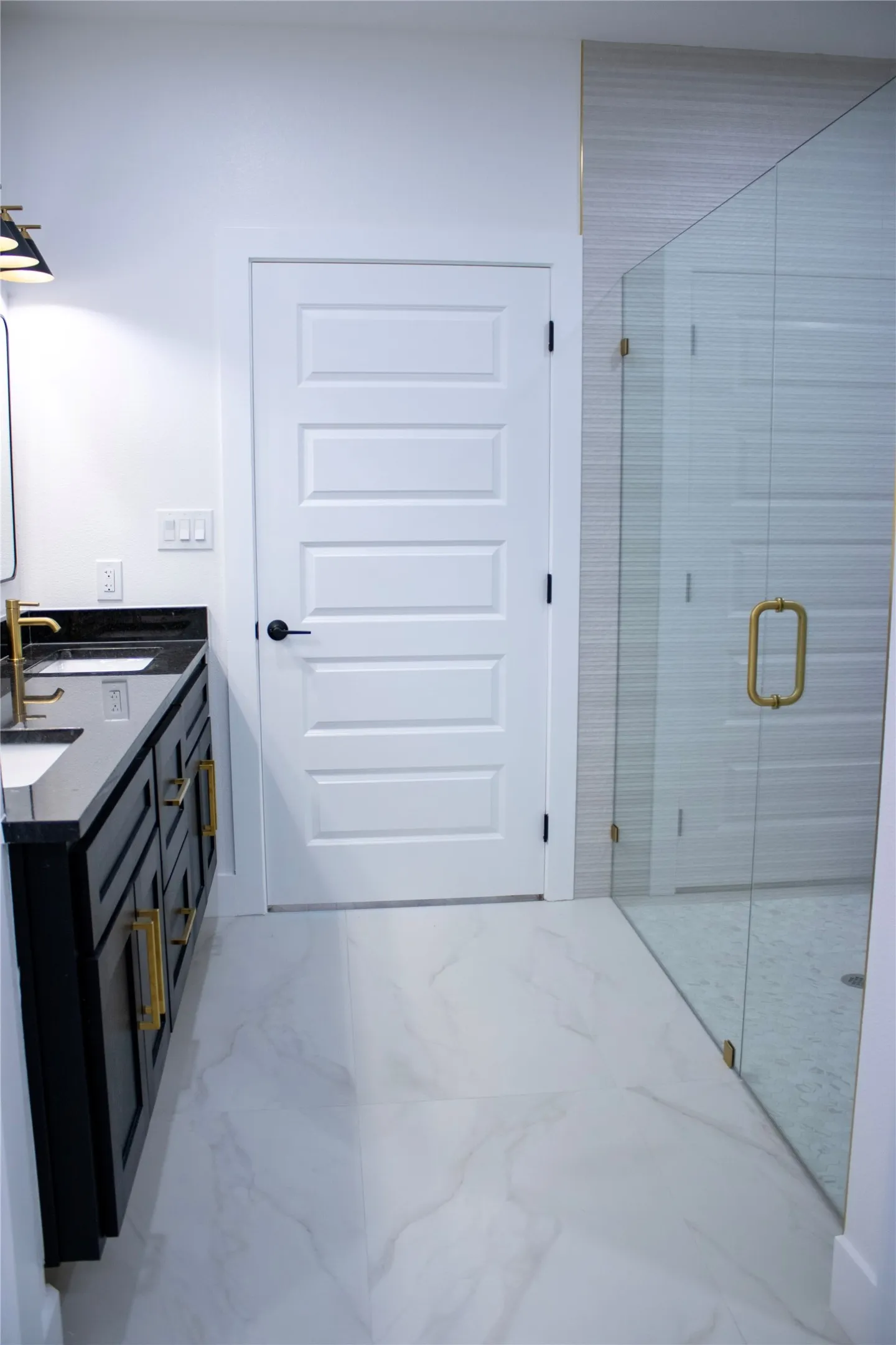 Single Family Residence For Sale in Ellis County , 2212 Lakeshore Lane, Glenn Heights, Texas 75154, 3 Bedroom, 2 Bathroom, 2 Garage spaces, 1,757 Sqft, built in 2026, New Construction - Complete, mls#21184352, Real Estate Agent in Glenn Heights, Homes For Sale in Ellis county, Homes For Sale in Glenn Heights, Realtor in Glenn Heights Texas, Real Estate Brokerage Independent Realty Texas, Luminita Cordes Realtor