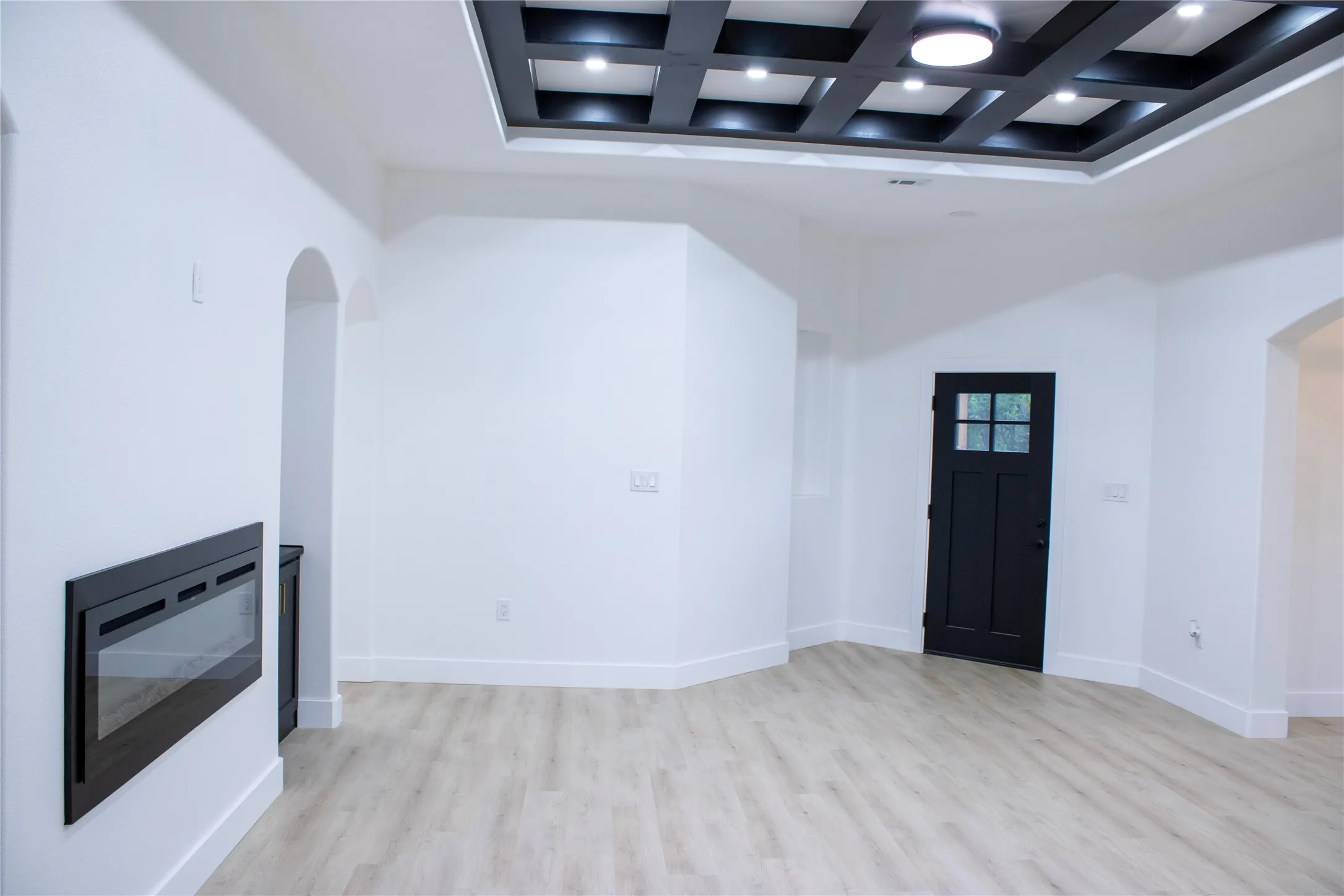 Single Family Residence For Sale in Ellis County , 2212 Lakeshore Lane, Glenn Heights, Texas 75154, 3 Bedroom, 2 Bathroom, 2 Garage spaces, 1,757 Sqft, built in 2026, New Construction - Complete, mls#21184352, Real Estate Agent in Glenn Heights, Homes For Sale in Ellis county, Homes For Sale in Glenn Heights, Realtor in Glenn Heights Texas, Real Estate Brokerage Independent Realty Texas, Luminita Cordes Realtor