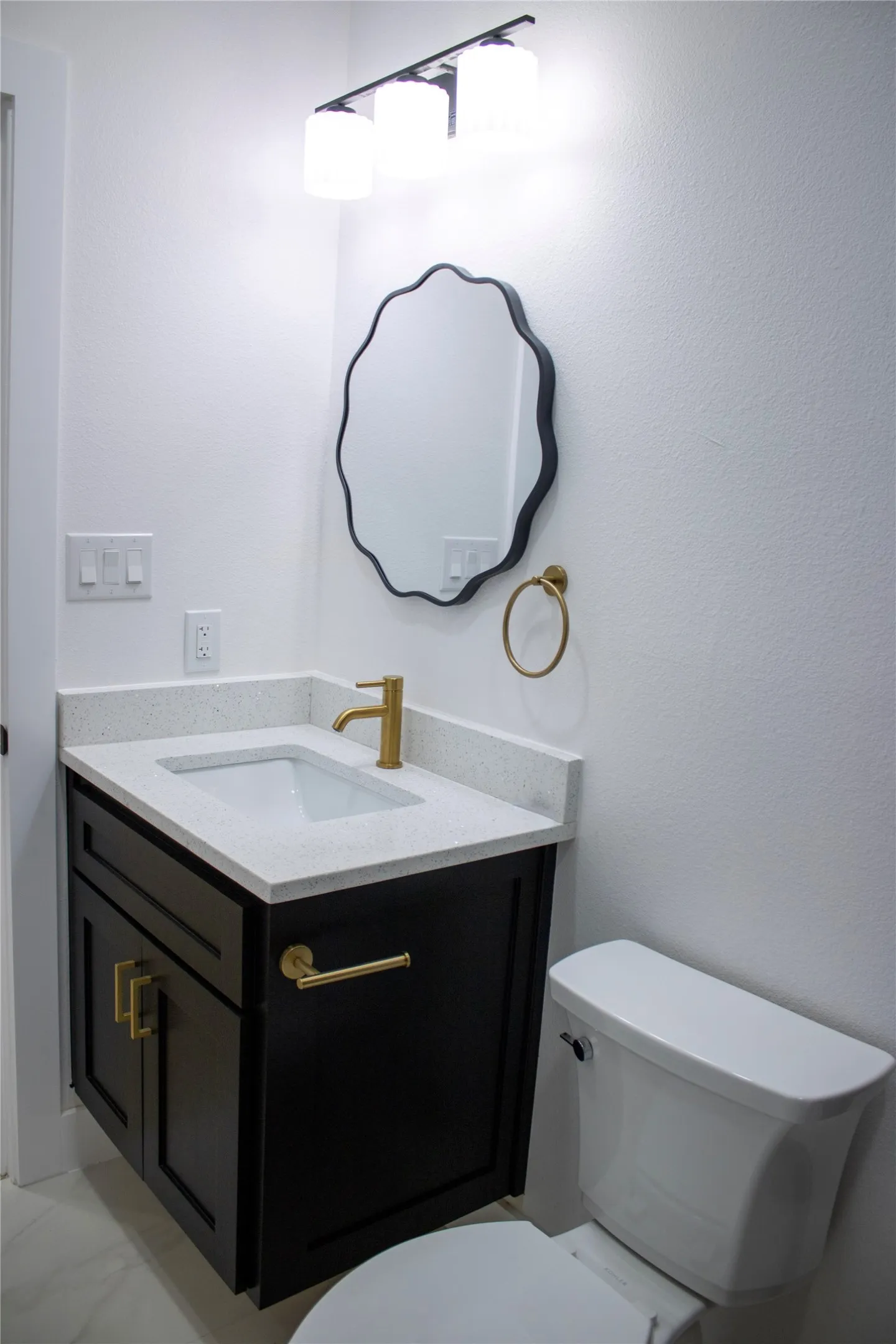 Single Family Residence For Sale in Ellis County , 2212 Lakeshore Lane, Glenn Heights, Texas 75154, 3 Bedroom, 2 Bathroom, 2 Garage spaces, 1,757 Sqft, built in 2026, New Construction - Complete, mls#21184352, Real Estate Agent in Glenn Heights, Homes For Sale in Ellis county, Homes For Sale in Glenn Heights, Realtor in Glenn Heights Texas, Real Estate Brokerage Independent Realty Texas, Luminita Cordes Realtor