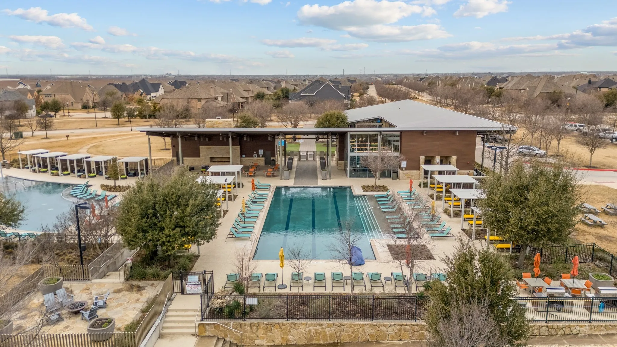 Single Family Residence For Sale in Denton County , 791 Cavitt Court, Prosper, Texas 75078, 3 Bedroom, 3 Bathroom, 2 Garage spaces, 1,815 Sqft, built in 2022, Preowned, mls#21184424, Real Estate Agent in Prosper, Homes For Sale in Denton county, Homes For Sale in Prosper, Realtor in Prosper Texas, Real Estate Brokerage Independent Realty Texas, Luminita Cordes Realtor