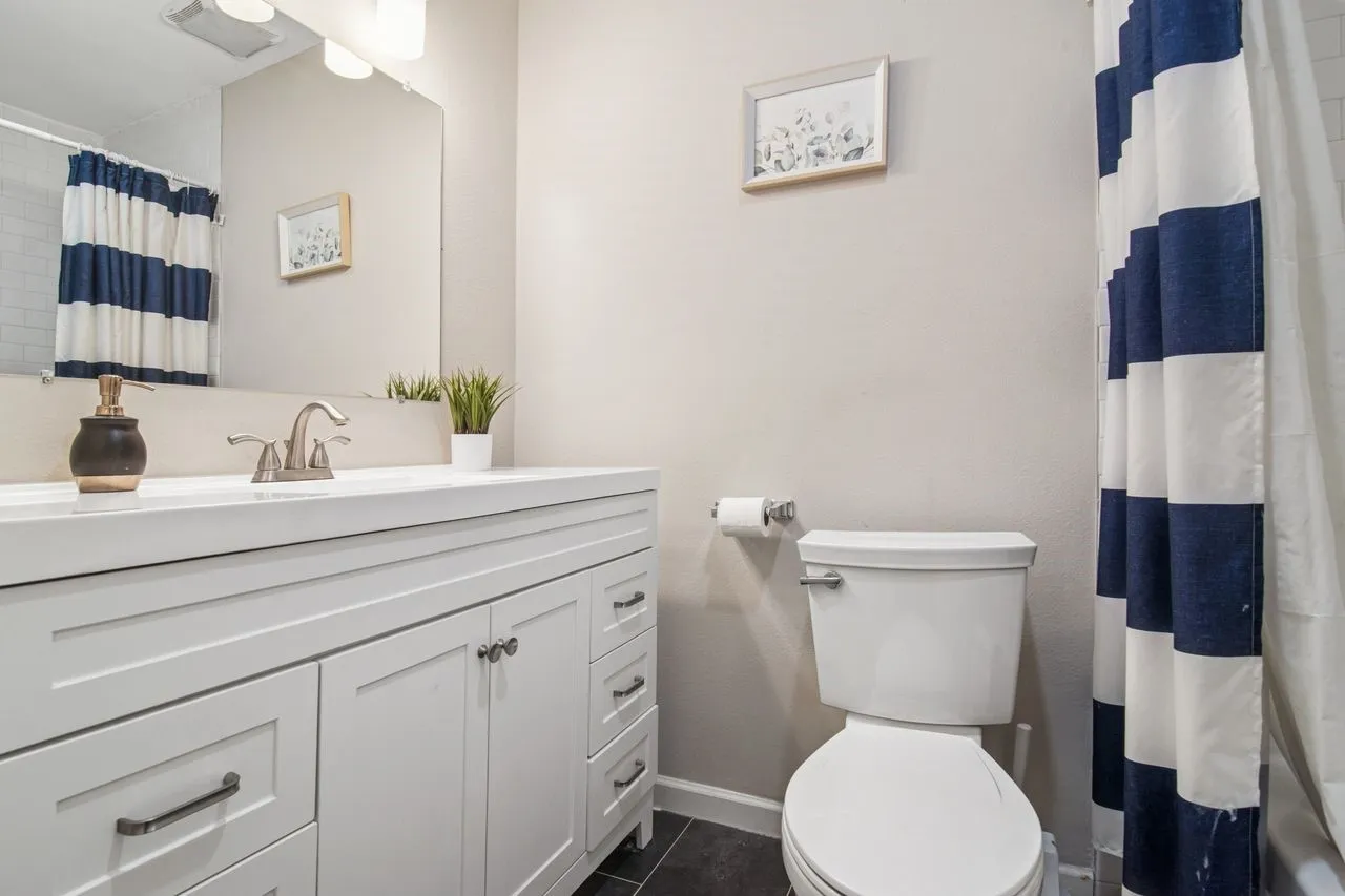 2nd Full Bath nicely updated. Two hall linen closets