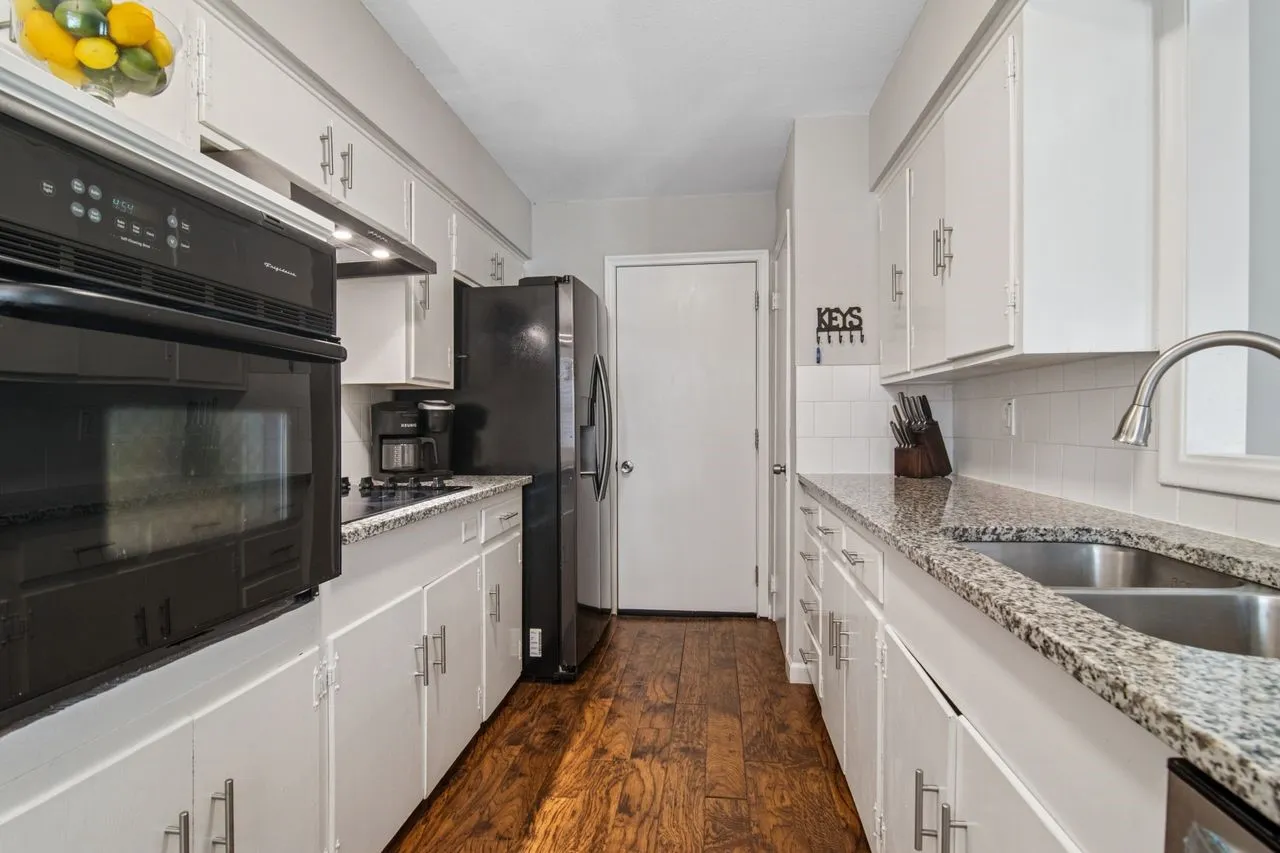 Galley Kitchen for Convenient Cooking