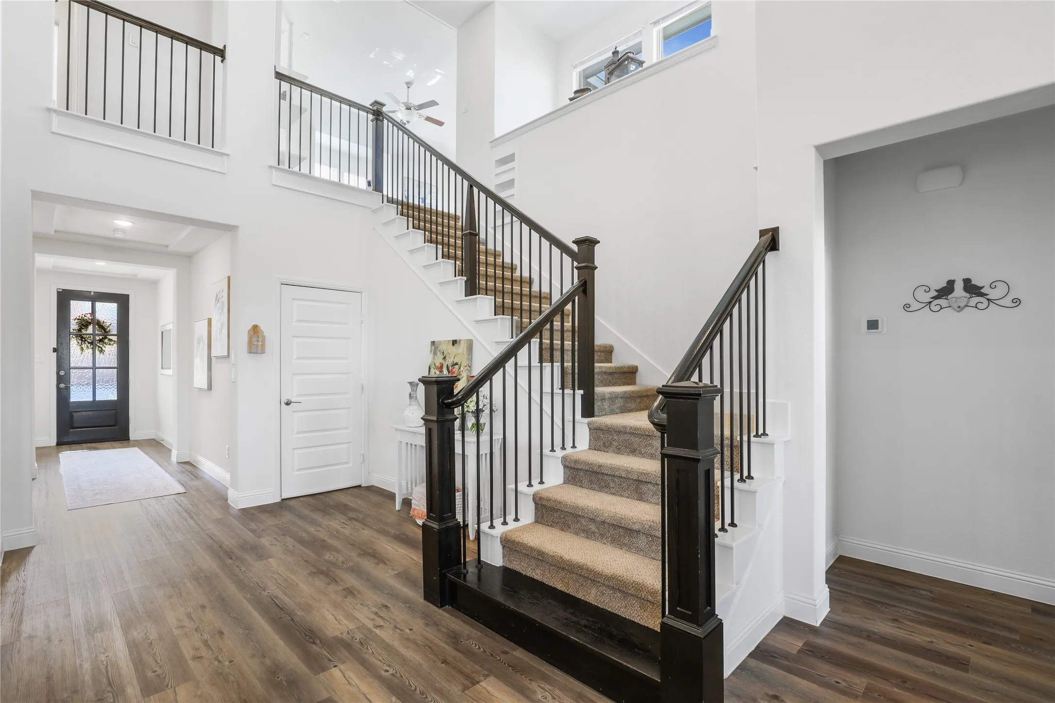Entry / staircase