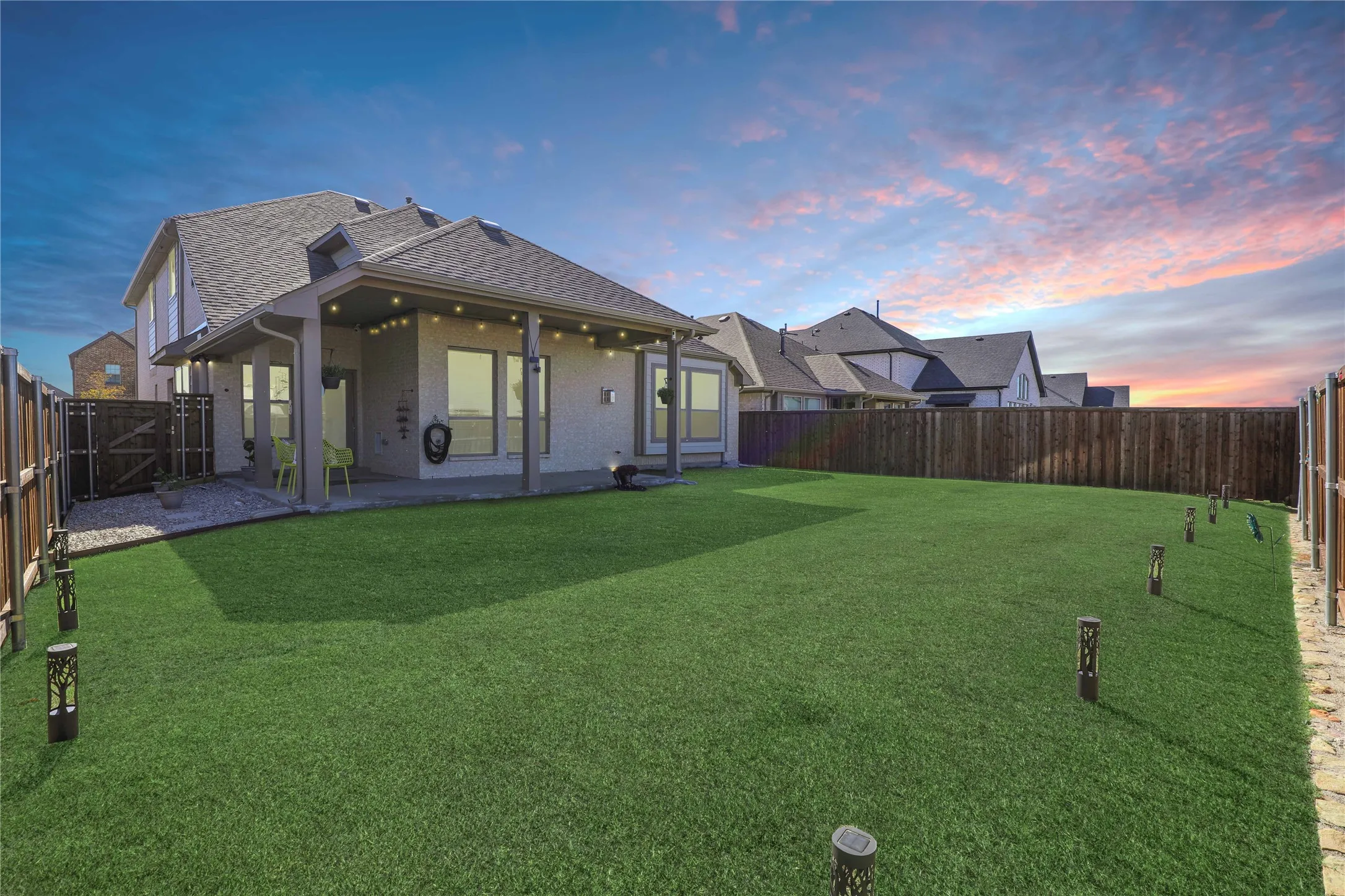 Backyard / rear exterior