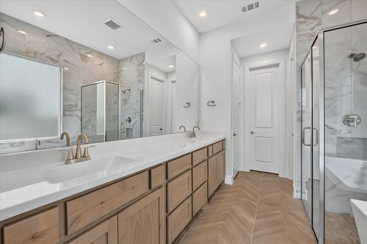 Single Family Residence For Sale in Denton County , 8108 Lacey Oak Lane, Denton, Texas 76207, 4 Bedroom, 4 Bathroom, 2 Garage spaces, 3,039 Sqft, built in 2026, New Construction - Incomplete, mls#21183877, Real Estate Agent in Denton, Homes For Sale in Denton county, Homes For Sale in Denton, Realtor in Denton Texas, Real Estate Brokerage Independent Realty Texas, Luminita Cordes Realtor