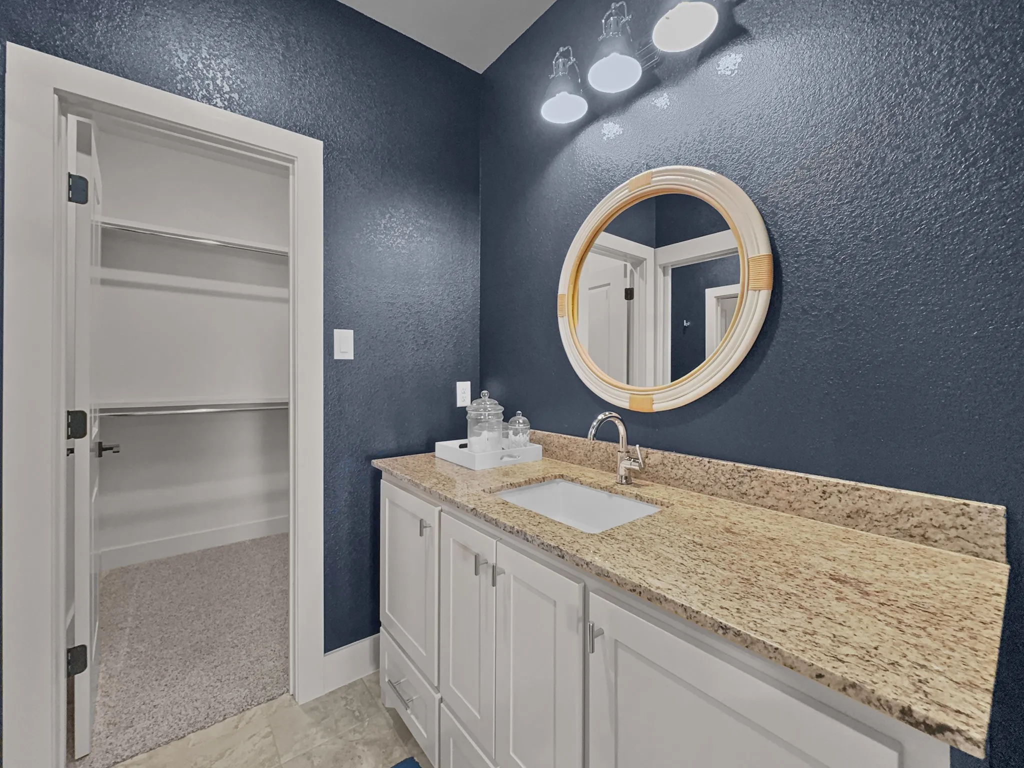 Single Family Residence For Sale in Palo Pinto County , 1044 Chapel Ridge Road, Graford, Texas 76449, 3 Bedroom, 3 Bathroom, 1 Garage spaces, 2,515 Sqft, built in 2020, Preowned, mls#21184183, Real Estate Agent in Graford, Homes For Sale in Palo Pinto county, Homes For Sale in Graford, Realtor in Graford Texas, Real Estate Brokerage Independent Realty Texas, Luminita Cordes Realtor