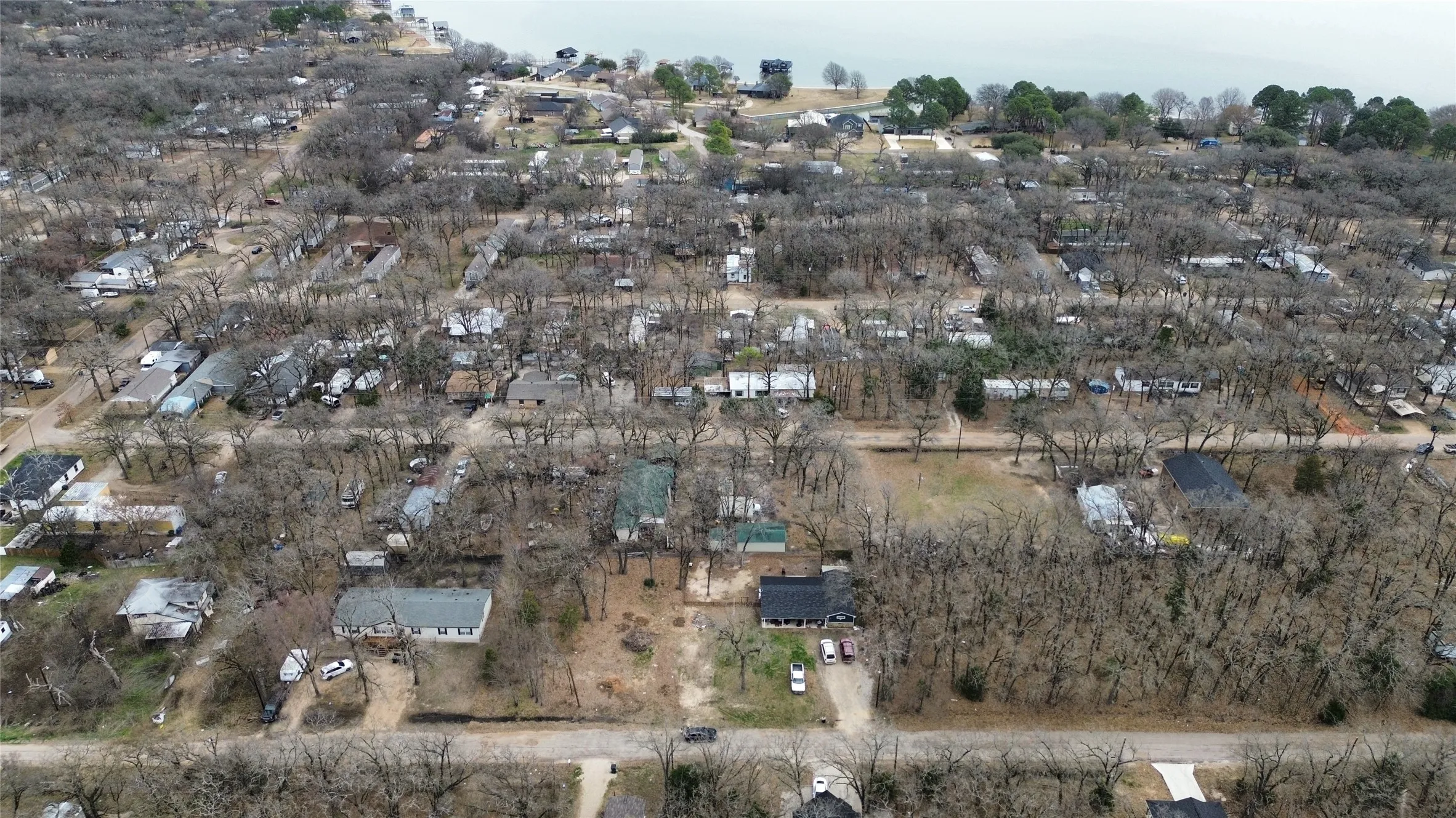 Unimproved Land For Sale in Henderson County , 118 Elk Cove Drive, Mabank, Texas 75156, 0, 0, Garage spaces, 0 Sqft, built in 0, mls#21184785, Real Estate Agent in Mabank, Homes For Sale in Henderson county, Homes For Sale in Mabank, Realtor in Mabank Texas, Real Estate Brokerage Independent Realty Texas, Luminita Cordes Realtor