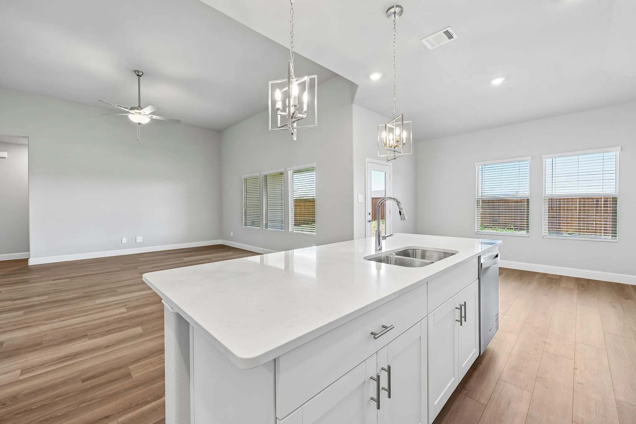 Single Family Residence For Sale in Collin County , 3510 Buffalo Creek Drive, Farmersville, Texas 75442, 4 Bedroom, 3 Bathroom, 2 Garage spaces, 2,961 Sqft, built in 2026, New Construction - Incomplete, mls#21183274, Real Estate Agent in Farmersville, Homes For Sale in Collin county, Homes For Sale in Farmersville, Realtor in Farmersville Texas, Real Estate Brokerage Independent Realty Texas, Luminita Cordes Realtor