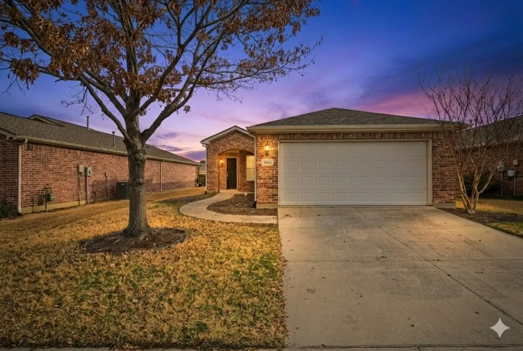 Single Family Residence For Sale in Denton County , 7850 Estancia Drive, Frisco, Texas 75036, 2 Bedroom, 2 Bathroom, 2 Garage spaces, 1,533 Sqft, built in 2010, Preowned, mls#21183402, Real Estate Agent in Frisco, Homes For Sale in Denton county, Homes For Sale in Frisco, Realtor in Frisco Texas, Real Estate Brokerage Independent Realty Texas, Luminita Cordes Realtor