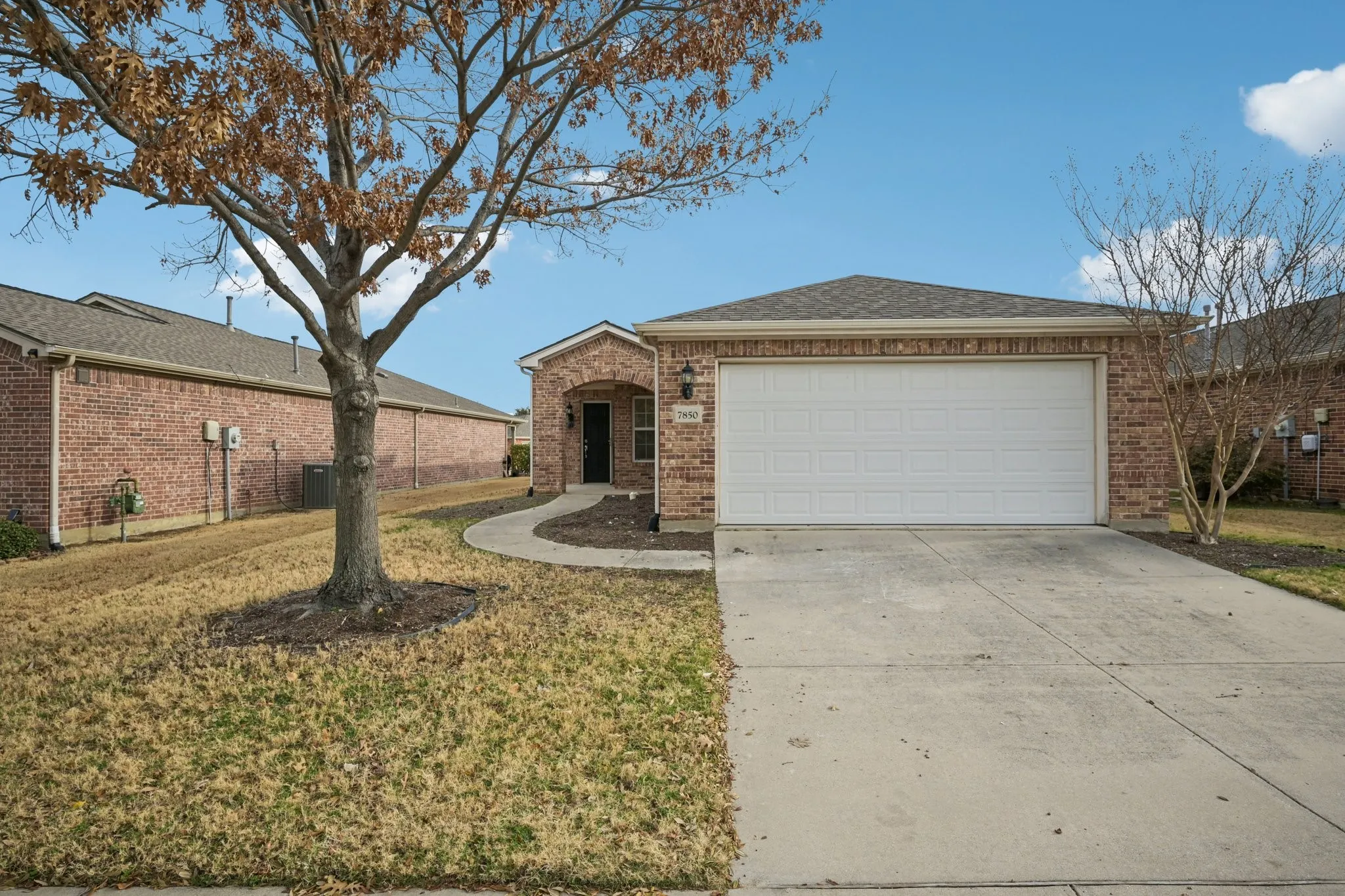 Single Family Residence For Sale in Denton County , 7850 Estancia Drive, Frisco, Texas 75036, 2 Bedroom, 2 Bathroom, 2 Garage spaces, 1,533 Sqft, built in 2010, Preowned, mls#21183402, Real Estate Agent in Frisco, Homes For Sale in Denton county, Homes For Sale in Frisco, Realtor in Frisco Texas, Real Estate Brokerage Independent Realty Texas, Luminita Cordes Realtor