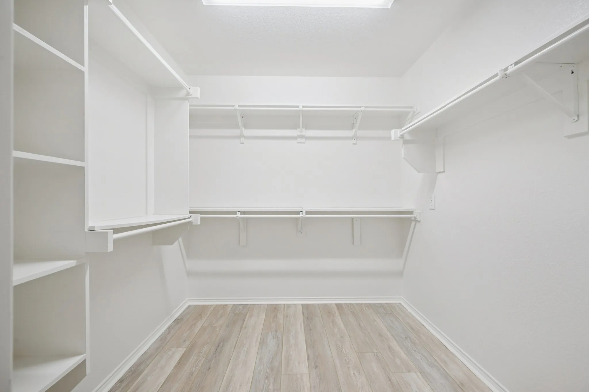 Primary Bedroom Closet