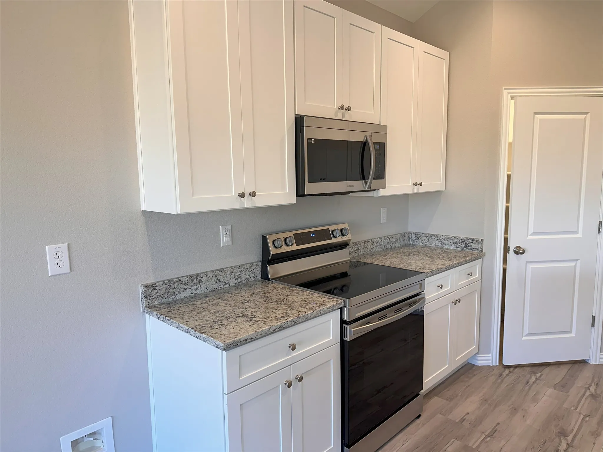 Single Family Residence For Sale in Hunt County , 4802 Delano Street, Greenville, Texas 75401, 3 Bedroom, 2 Bathroom, 2 Garage spaces, 1,530 Sqft, built in 2023, New Construction - Complete, mls#21179236, Real Estate Agent in Greenville, Homes For Sale in Hunt county, Homes For Sale in Greenville, Realtor in Greenville Texas, Real Estate Brokerage Independent Realty Texas, Luminita Cordes Realtor