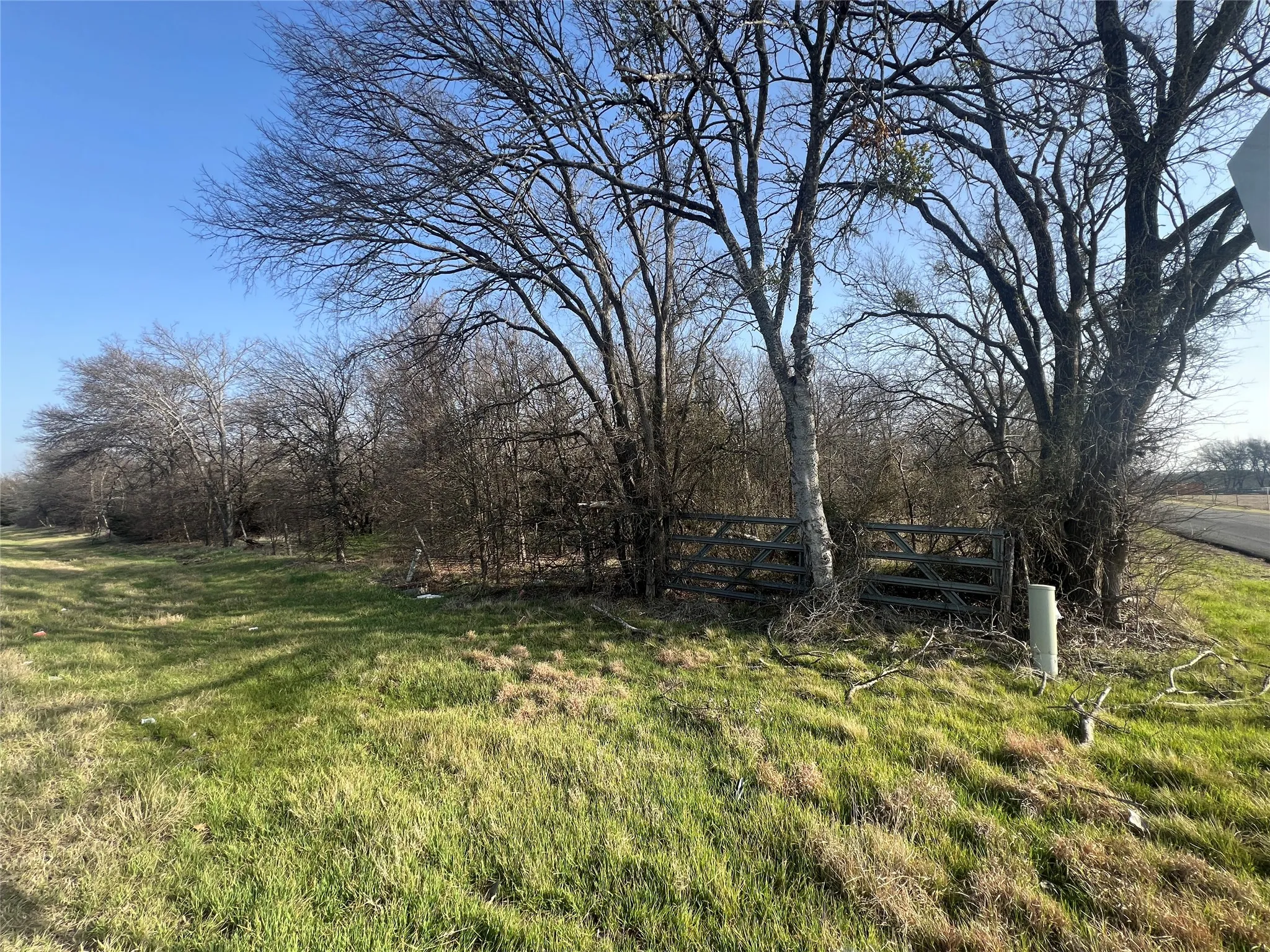 Property corner from Gholson Road and Quillian Trace