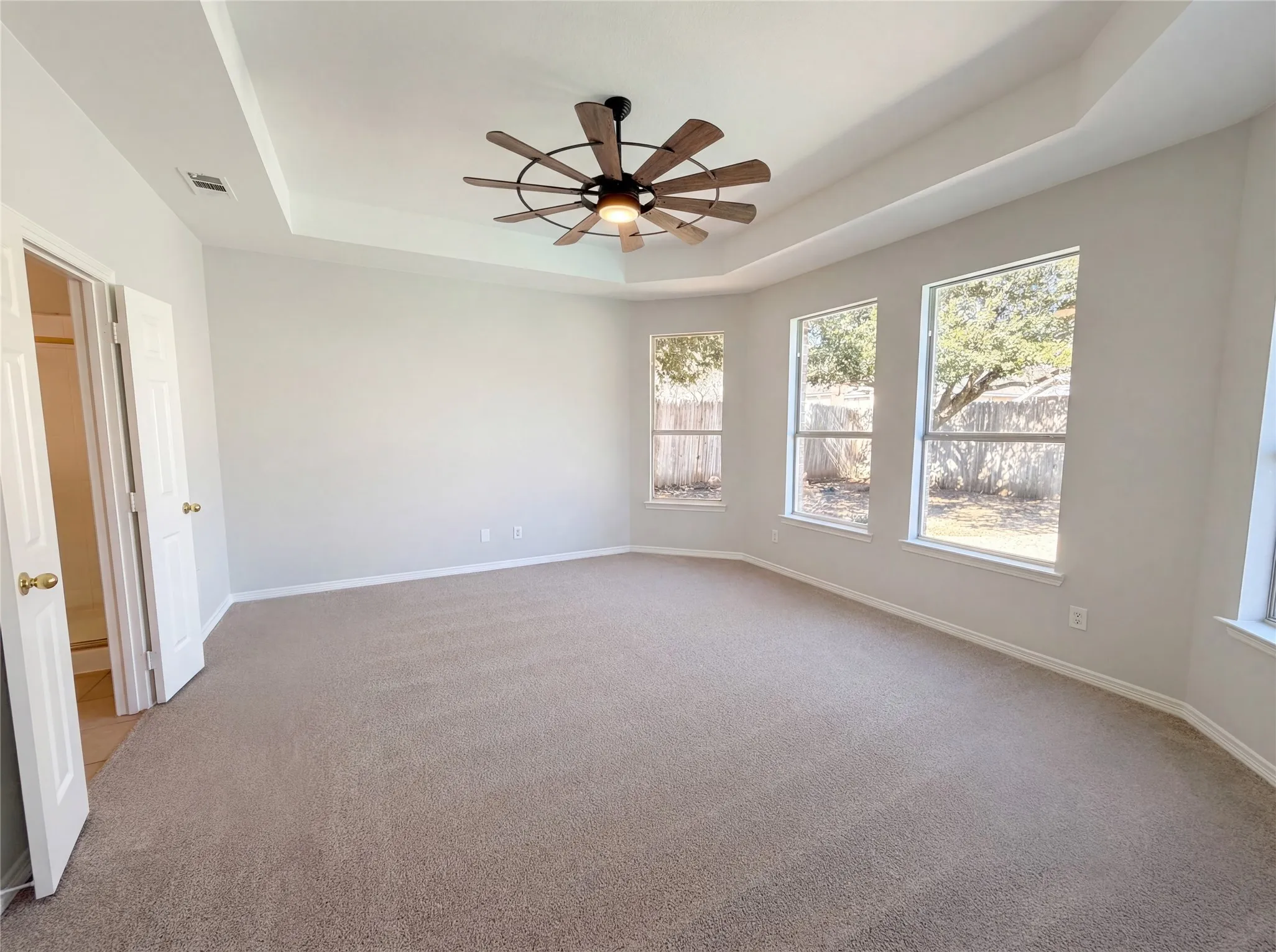 Single Family Residence For Sale in Denton County , 1412 Spring Ridge Lane, Flower Mound, Texas 75028, 4 Bedroom, 3 Bathroom, 3 Garage spaces, 2,755 Sqft, built in 2001, Preowned, mls#21185065, Real Estate Agent in Flower Mound, Homes For Sale in Denton county, Homes For Sale in Flower Mound, Realtor in Flower Mound Texas, Real Estate Brokerage Independent Realty Texas, Luminita Cordes Realtor