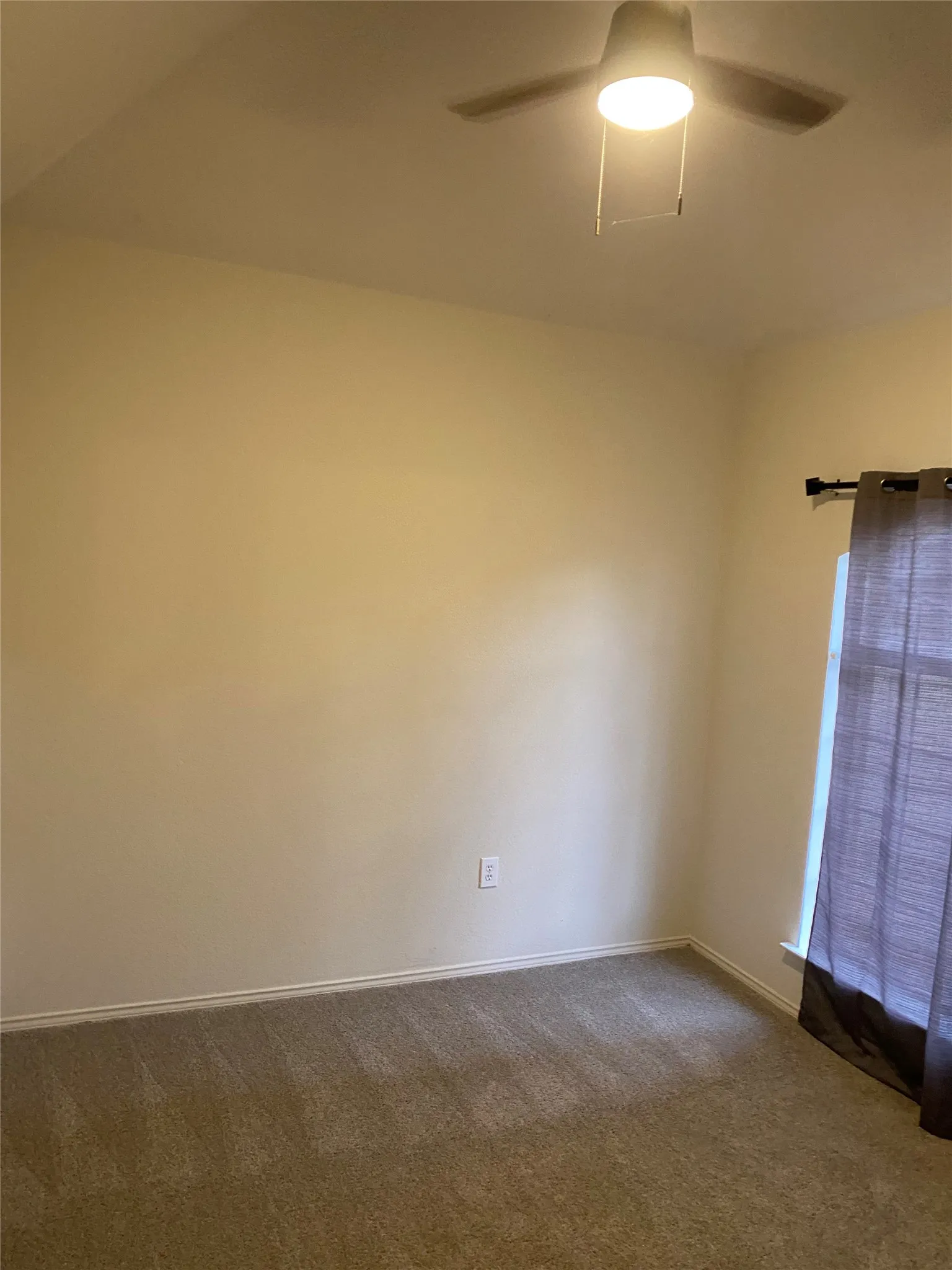 Single Family Residence For Sale in Dallas County , 4718 Parkhaven Drive, Garland, Texas 75043, 4 Bedrooms, 2 Bathrooms, 2 Garage spaces, 2,292 Sqft, built in 1996, Preowned, Price $392,000, mls#21185104, Real Estate Agent in Garland, Homes For Sale in Dallas county, Homes For Sale in Garland, Realtor in Garland Texas, Real Estate Brokerage Independent Realty Texas, Luminita Cordes Realtor