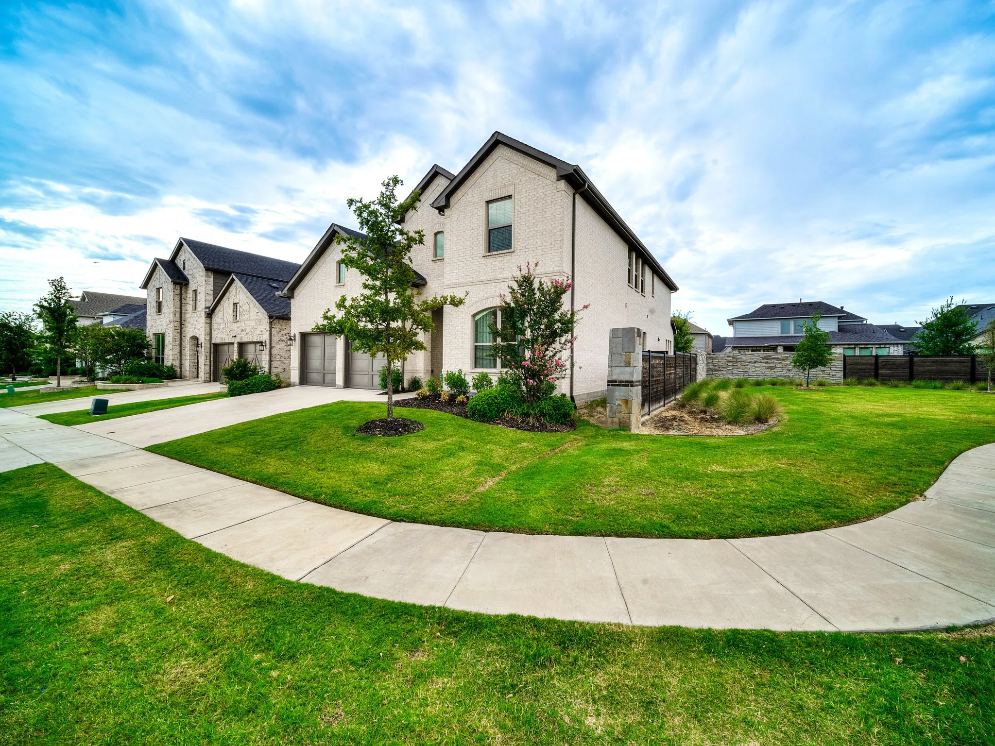 Single Family Residence For Sale in Denton County , 1021 Warner Ridge, Northlake, Texas 76226, 4 Bedroom, 5 Bathroom, 2 Garage spaces, 3,054 Sqft, built in 2021, Price $599,900, mls#21179083, Real Estate Agent in Northlake, Homes For Sale in Denton county, Homes For Sale in Northlake, Realtor in Northlake Texas, Real Estate Brokerage Independent Realty Texas, Luminita Cordes Realtor