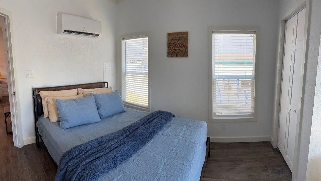 Queen bed