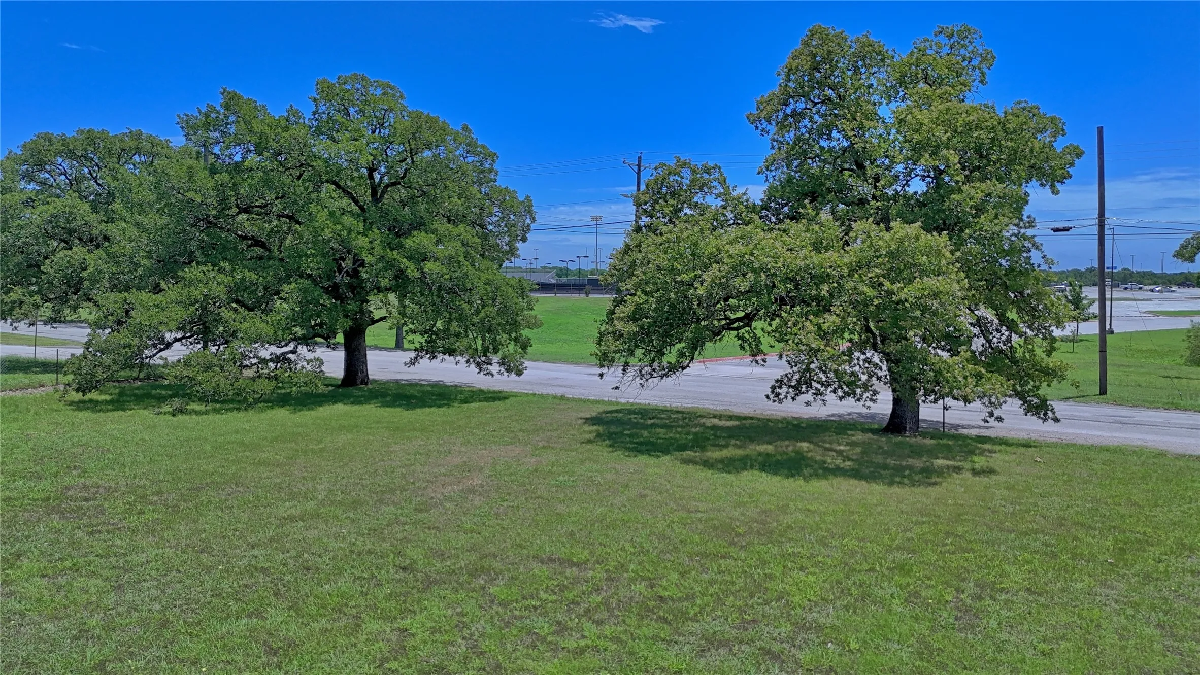 Unimproved Land For Sale in Montague County , 604 S Mill Street, Bowie, Texas 76230, 0, 0, Garage spaces, 0 Sqft, built in 0, Price $195,000, mls#21185173, Real Estate Agent in Bowie, Homes For Sale in Montague county, Homes For Sale in Bowie, Realtor in Bowie Texas, Real Estate Brokerage Independent Realty Texas, Luminita Cordes Realtor