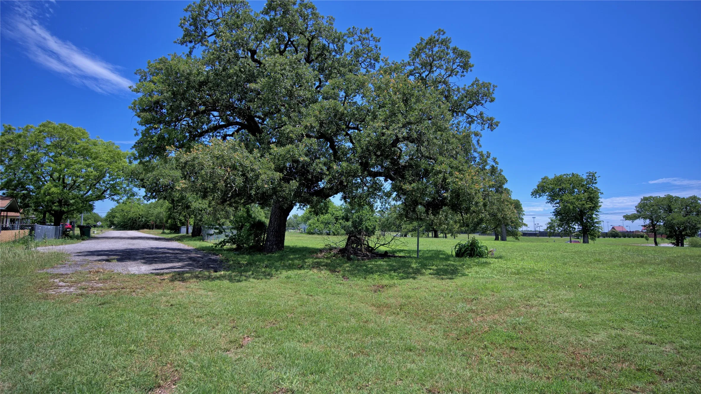 Unimproved Land For Sale in Montague County , 604 S Mill Street, Bowie, Texas 76230, 0, 0, Garage spaces, 0 Sqft, built in 0, Price $195,000, mls#21185173, Real Estate Agent in Bowie, Homes For Sale in Montague county, Homes For Sale in Bowie, Realtor in Bowie Texas, Real Estate Brokerage Independent Realty Texas, Luminita Cordes Realtor