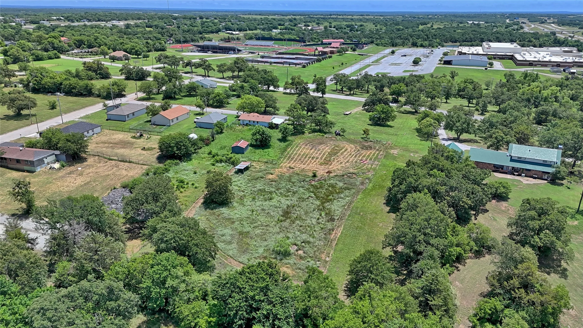 Unimproved Land For Sale in Montague County , 604 S Mill Street, Bowie, Texas 76230, 0, 0, Garage spaces, 0 Sqft, built in 0, Price $195,000, mls#21185173, Real Estate Agent in Bowie, Homes For Sale in Montague county, Homes For Sale in Bowie, Realtor in Bowie Texas, Real Estate Brokerage Independent Realty Texas, Luminita Cordes Realtor