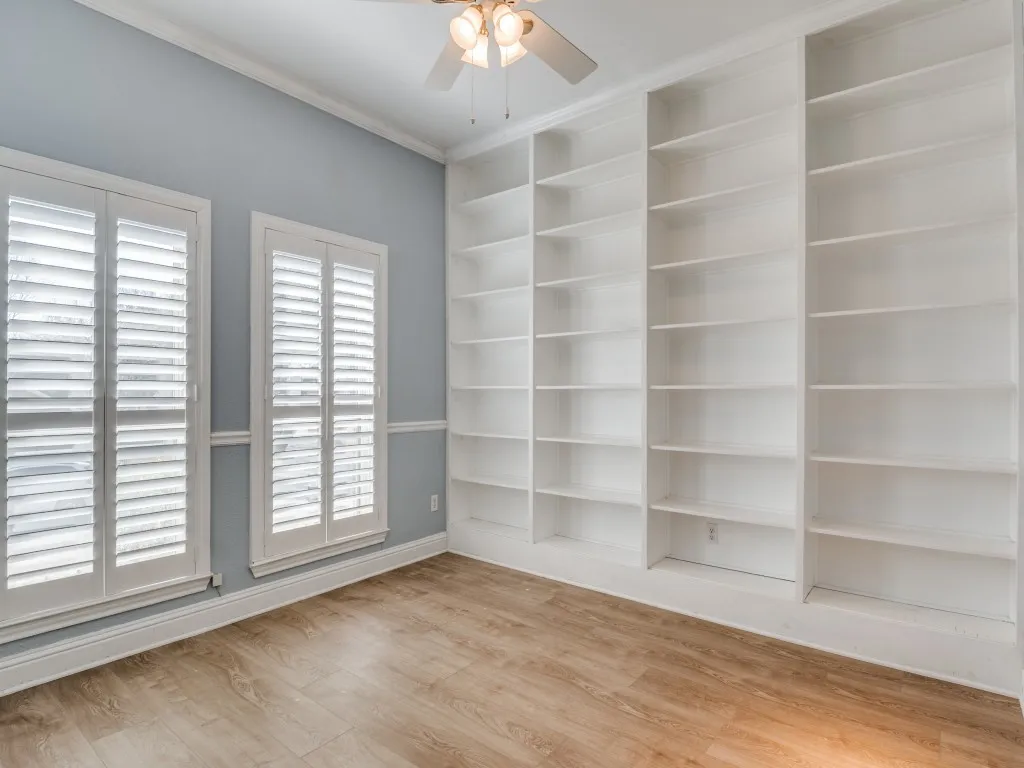 So many built-ins, can be another office space or a 4th bedroom.