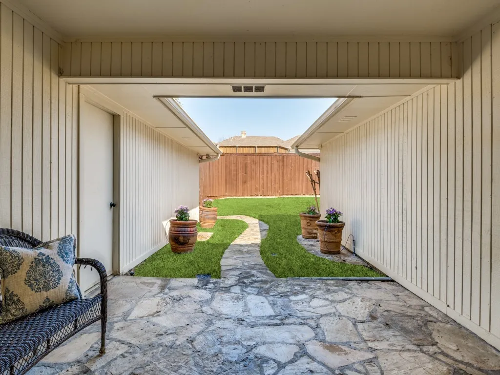 Beautiful patio and plenty of grassy space.