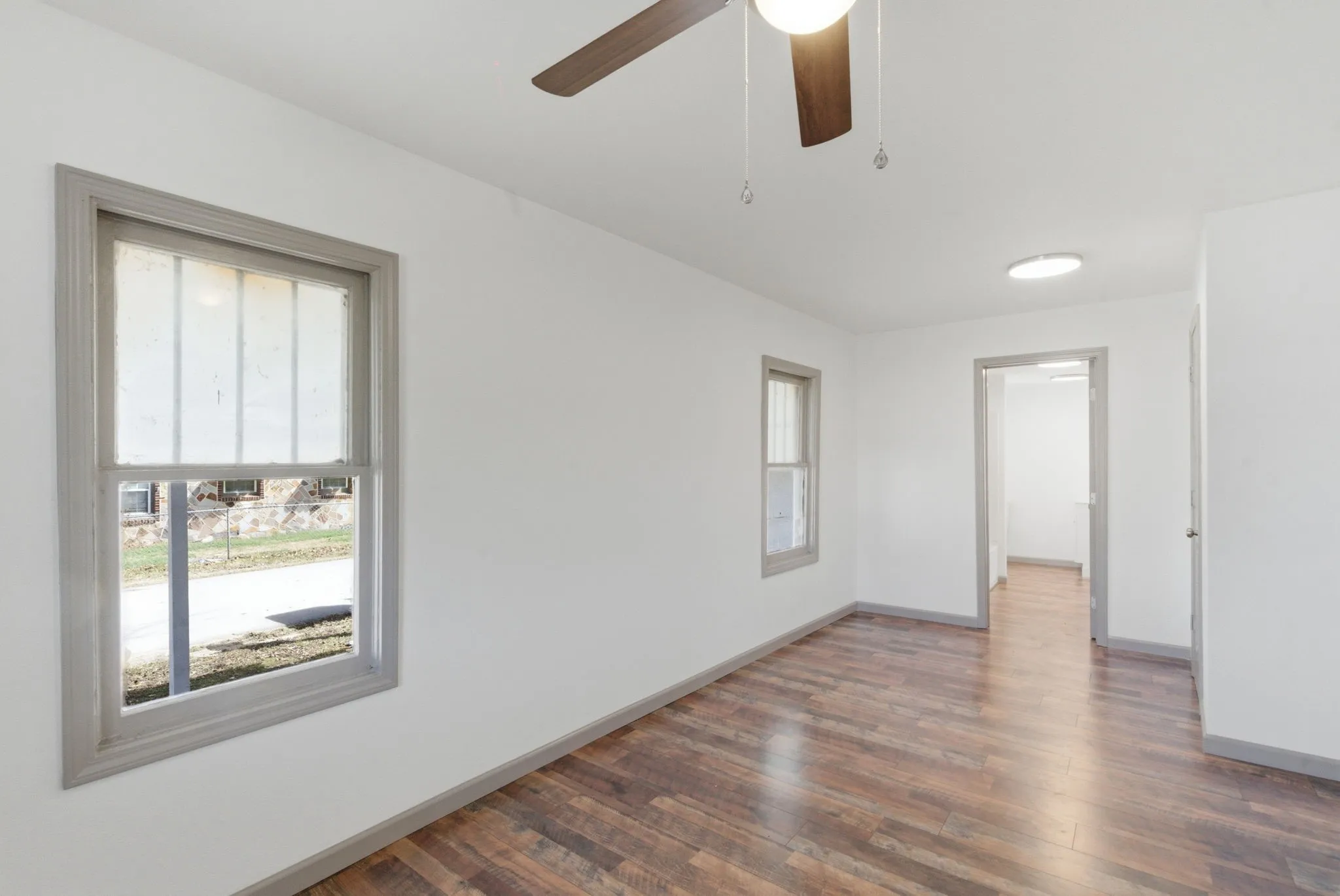 Single Family Residence For Sale in Hood County , 116 E Lipan Drive, Lipan, Texas 76462, 2 Bedroom, 1 Bathroom, Garage spaces, 1,037 Sqft, built in 1945, Preowned, mls#21185093, Real Estate Agent in Lipan, Homes For Sale in Hood county, Homes For Sale in Lipan, Realtor in Lipan Texas, Real Estate Brokerage Independent Realty Texas, Luminita Cordes Realtor