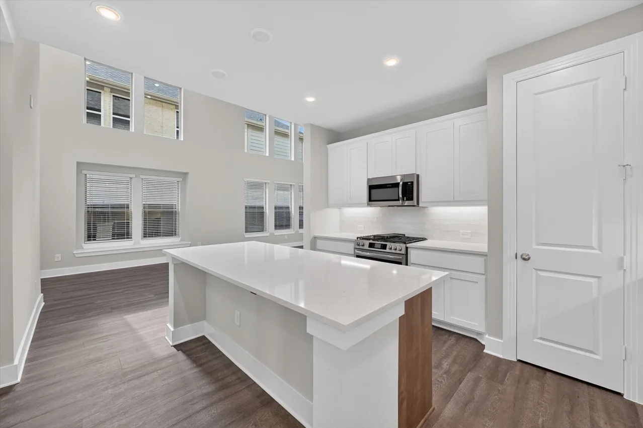 Single Family Residence For Sale in Ellis County , 7566 Anastasia Street, Venus, Texas 76084, 4 Bedroom, 3 Bathroom, 2 Garage spaces, 2,333 Sqft, built in 2026, New Construction - Incomplete, mls#21185117, Real Estate Agent in Venus, Homes For Sale in Ellis county, Homes For Sale in Venus, Realtor in Venus Texas, Real Estate Brokerage Independent Realty Texas, Luminita Cordes Realtor