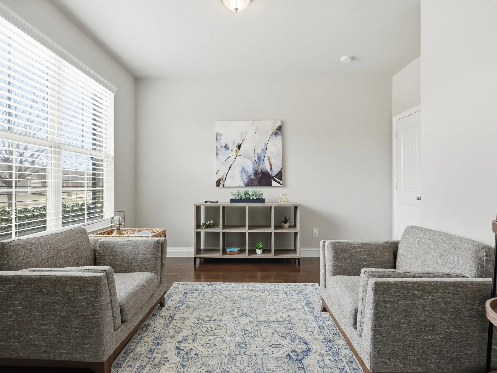 Single Family Residence For Sale in Collin County , 7717 Lake Worth Cove, Mc Kinney, Texas 75071, 4 Bedroom, 4 Bathroom, 2 Garage spaces, 2,528 Sqft, built in 2017, Preowned, mls#21174905, Real Estate Agent in Mc Kinney, Homes For Sale in Collin county, Homes For Sale in Mc Kinney, Realtor in Mc Kinney Texas, Real Estate Brokerage Independent Realty Texas, Luminita Cordes Realtor