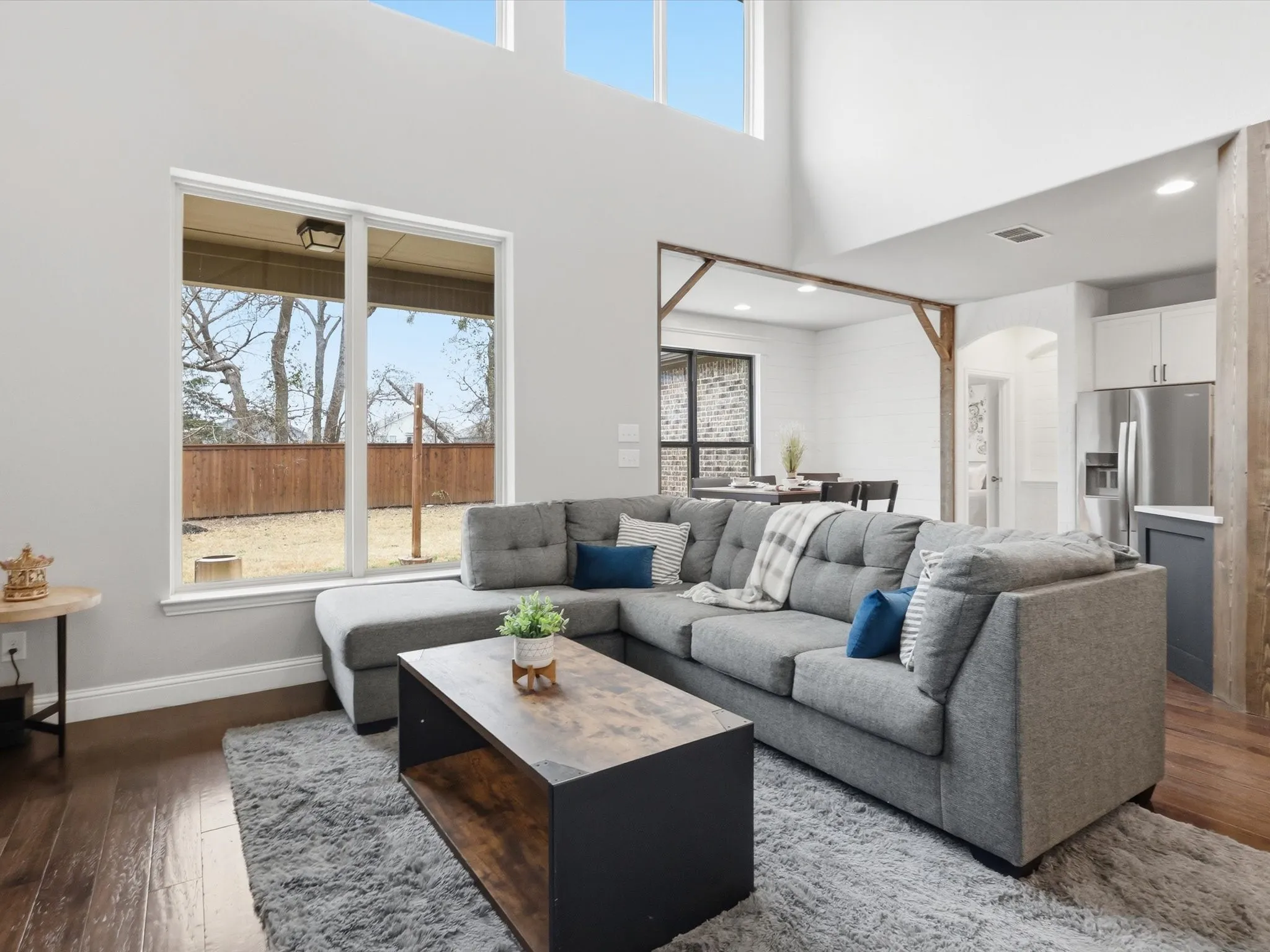 Single Family Residence For Sale in Collin County , 7717 Lake Worth Cove, Mc Kinney, Texas 75071, 4 Bedroom, 4 Bathroom, 2 Garage spaces, 2,528 Sqft, built in 2017, Preowned, mls#21174905, Real Estate Agent in Mc Kinney, Homes For Sale in Collin county, Homes For Sale in Mc Kinney, Realtor in Mc Kinney Texas, Real Estate Brokerage Independent Realty Texas, Luminita Cordes Realtor