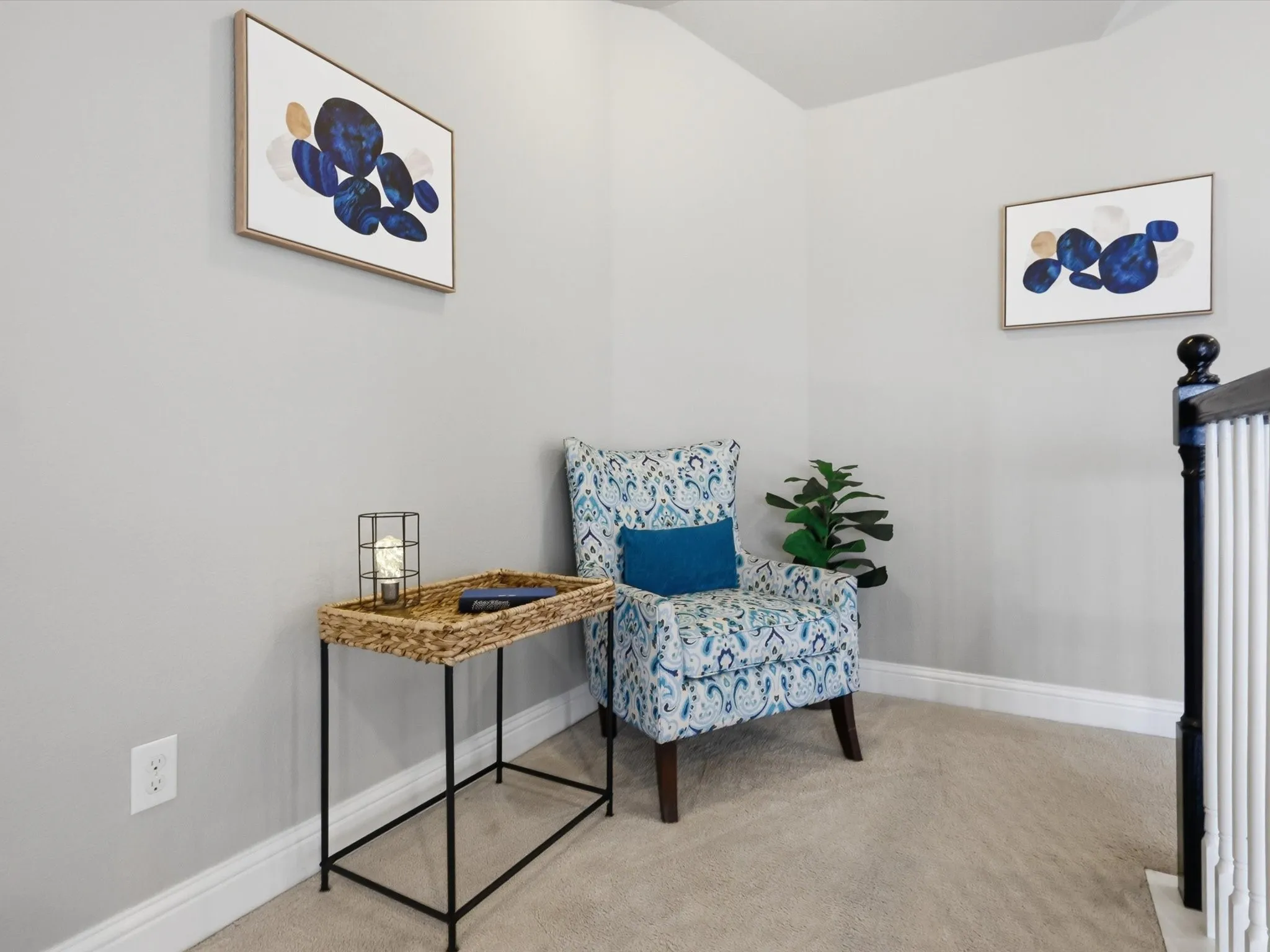 Single Family Residence For Sale in Collin County , 7717 Lake Worth Cove, Mc Kinney, Texas 75071, 4 Bedroom, 4 Bathroom, 2 Garage spaces, 2,528 Sqft, built in 2017, Preowned, mls#21174905, Real Estate Agent in Mc Kinney, Homes For Sale in Collin county, Homes For Sale in Mc Kinney, Realtor in Mc Kinney Texas, Real Estate Brokerage Independent Realty Texas, Luminita Cordes Realtor