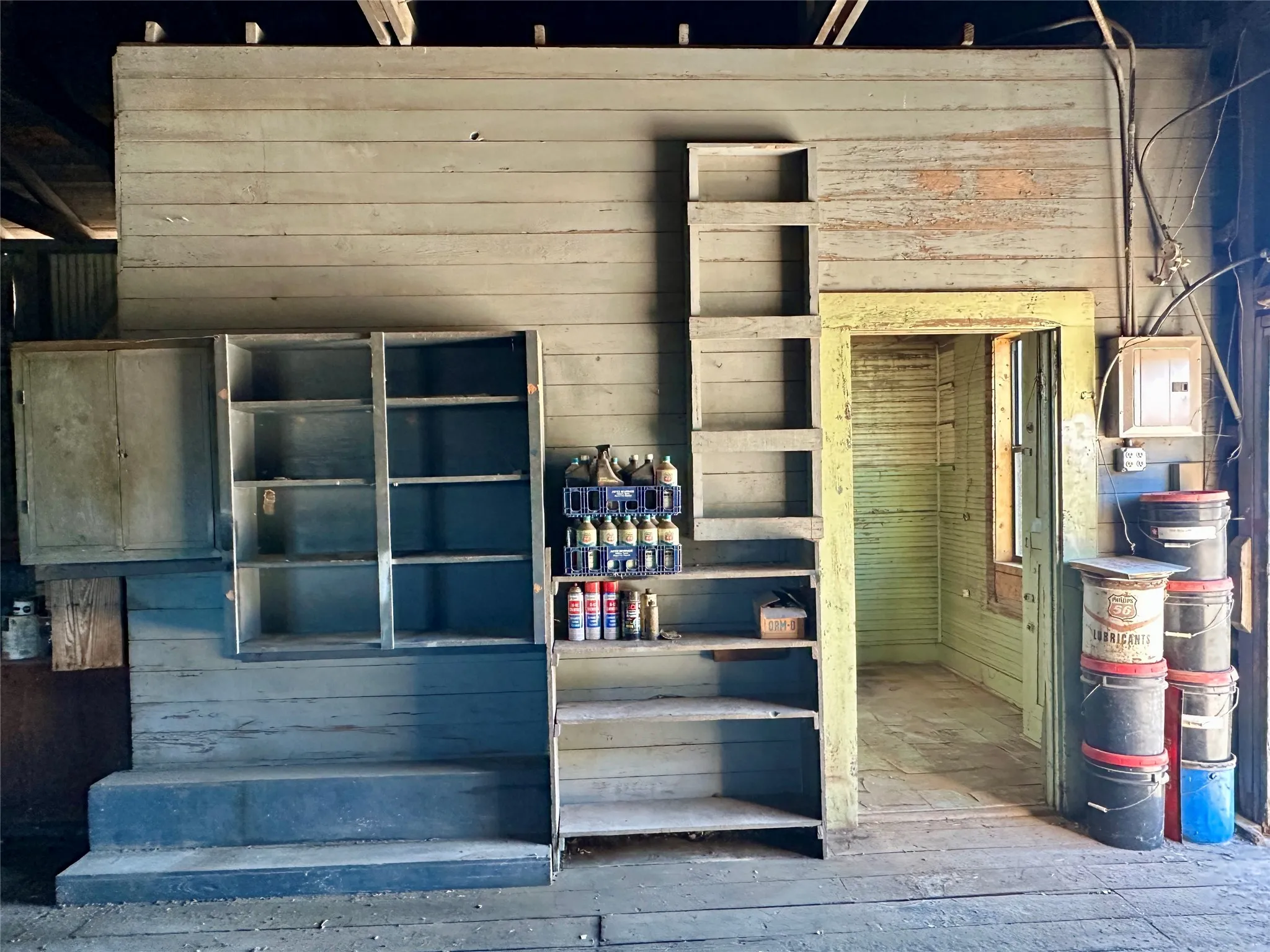 Warehouse For Sale in Coleman County , 608 E College Street, Coleman, Texas 76834, 0, 0, Garage spaces, 0 Sqft, built in 1940, Preowned, Price $60,000, mls#21185179, Real Estate Agent in Coleman, Homes For Sale in Coleman county, Homes For Sale in Coleman, Realtor in Coleman Texas, Real Estate Brokerage Independent Realty Texas, Luminita Cordes Realtor