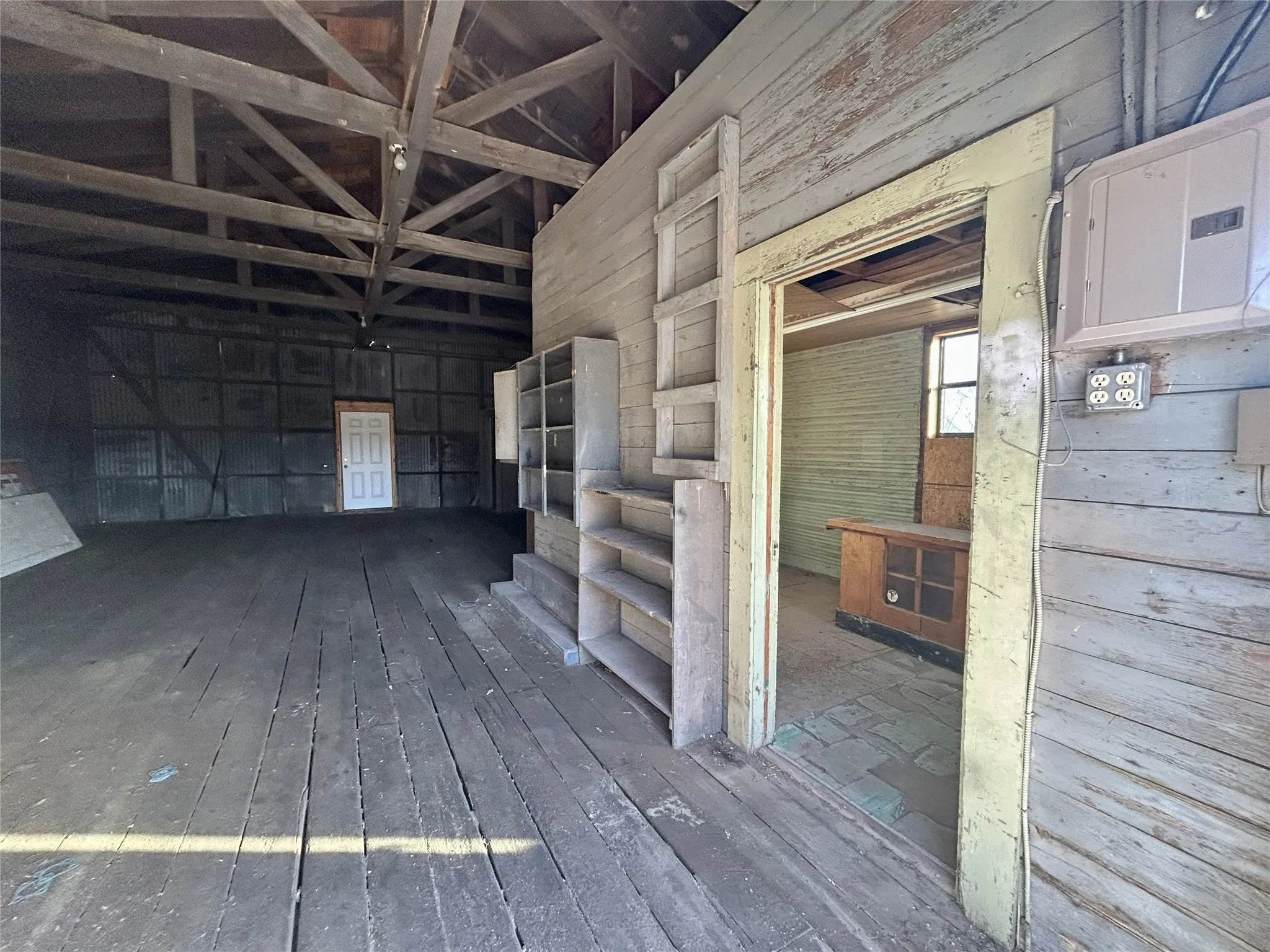 Warehouse For Sale in Coleman County , 608 E College Street, Coleman, Texas 76834, 0, 0, Garage spaces, 0 Sqft, built in 1940, Preowned, Price $60,000, mls#21185179, Real Estate Agent in Coleman, Homes For Sale in Coleman county, Homes For Sale in Coleman, Realtor in Coleman Texas, Real Estate Brokerage Independent Realty Texas, Luminita Cordes Realtor