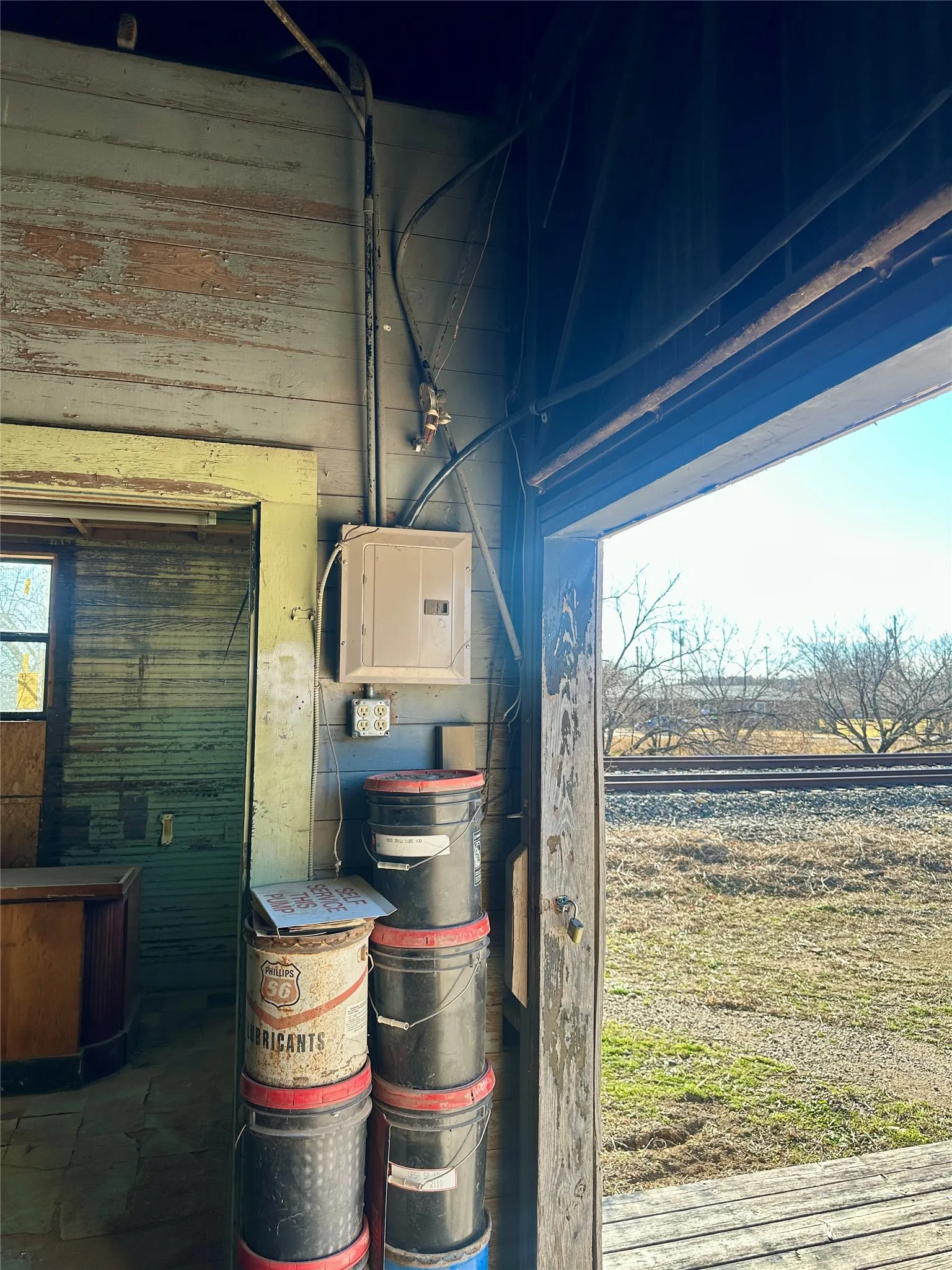 Warehouse For Sale in Coleman County , 608 E College Street, Coleman, Texas 76834, 0, 0, Garage spaces, 0 Sqft, built in 1940, Preowned, Price $60,000, mls#21185179, Real Estate Agent in Coleman, Homes For Sale in Coleman county, Homes For Sale in Coleman, Realtor in Coleman Texas, Real Estate Brokerage Independent Realty Texas, Luminita Cordes Realtor