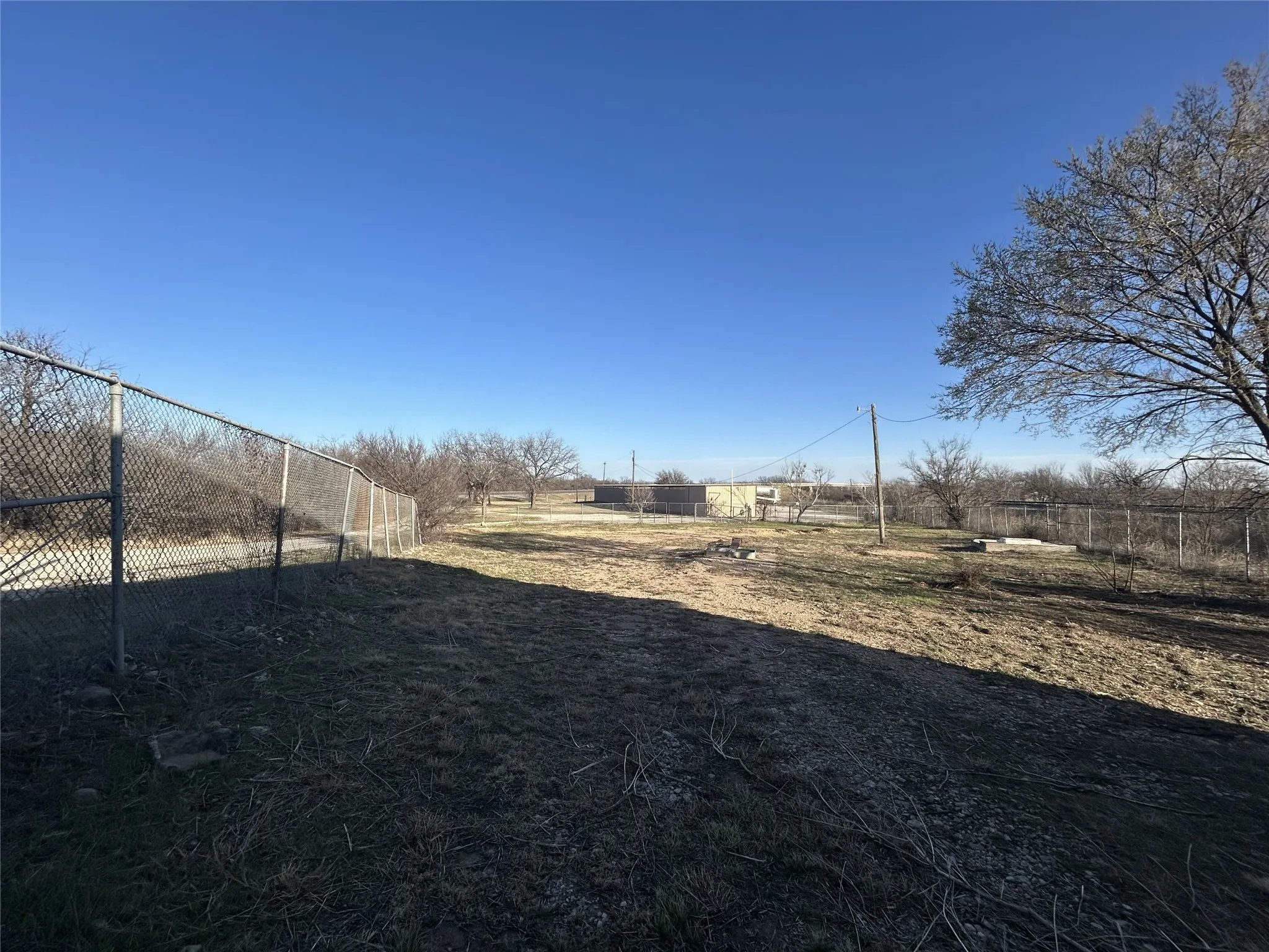 Warehouse For Sale in Coleman County , 608 E College Street, Coleman, Texas 76834, 0, 0, Garage spaces, 0 Sqft, built in 1940, Preowned, Price $60,000, mls#21185179, Real Estate Agent in Coleman, Homes For Sale in Coleman county, Homes For Sale in Coleman, Realtor in Coleman Texas, Real Estate Brokerage Independent Realty Texas, Luminita Cordes Realtor