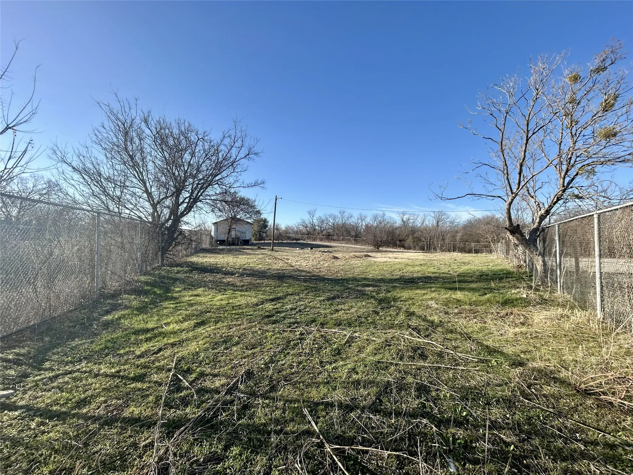 Warehouse For Sale in Coleman County , 608 E College Street, Coleman, Texas 76834, 0, 0, Garage spaces, 0 Sqft, built in 1940, Preowned, Price $60,000, mls#21185179, Real Estate Agent in Coleman, Homes For Sale in Coleman county, Homes For Sale in Coleman, Realtor in Coleman Texas, Real Estate Brokerage Independent Realty Texas, Luminita Cordes Realtor