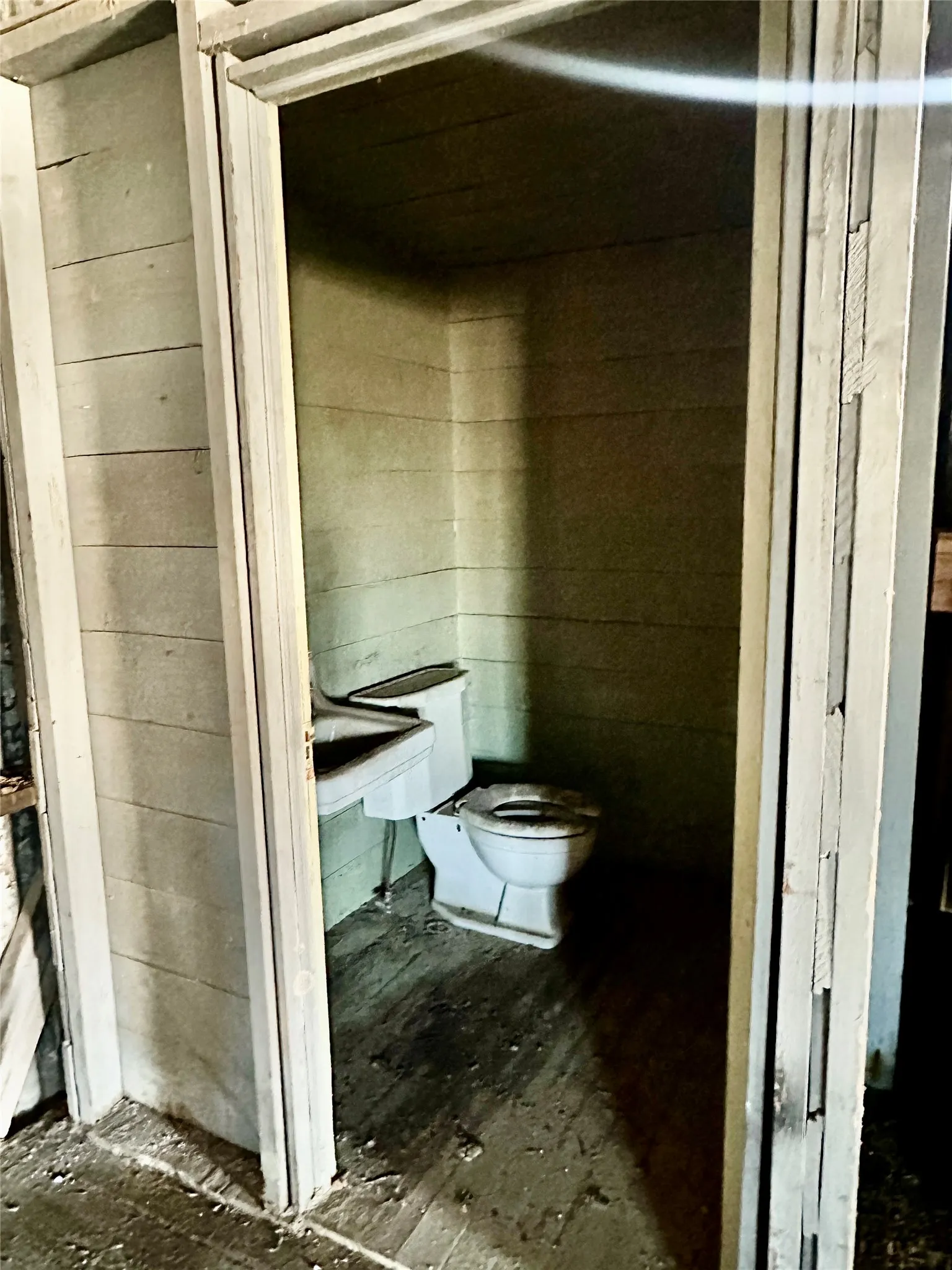 Warehouse For Sale in Coleman County , 608 E College Street, Coleman, Texas 76834, 0, 0, Garage spaces, 0 Sqft, built in 1940, Preowned, Price $60,000, mls#21185179, Real Estate Agent in Coleman, Homes For Sale in Coleman county, Homes For Sale in Coleman, Realtor in Coleman Texas, Real Estate Brokerage Independent Realty Texas, Luminita Cordes Realtor
