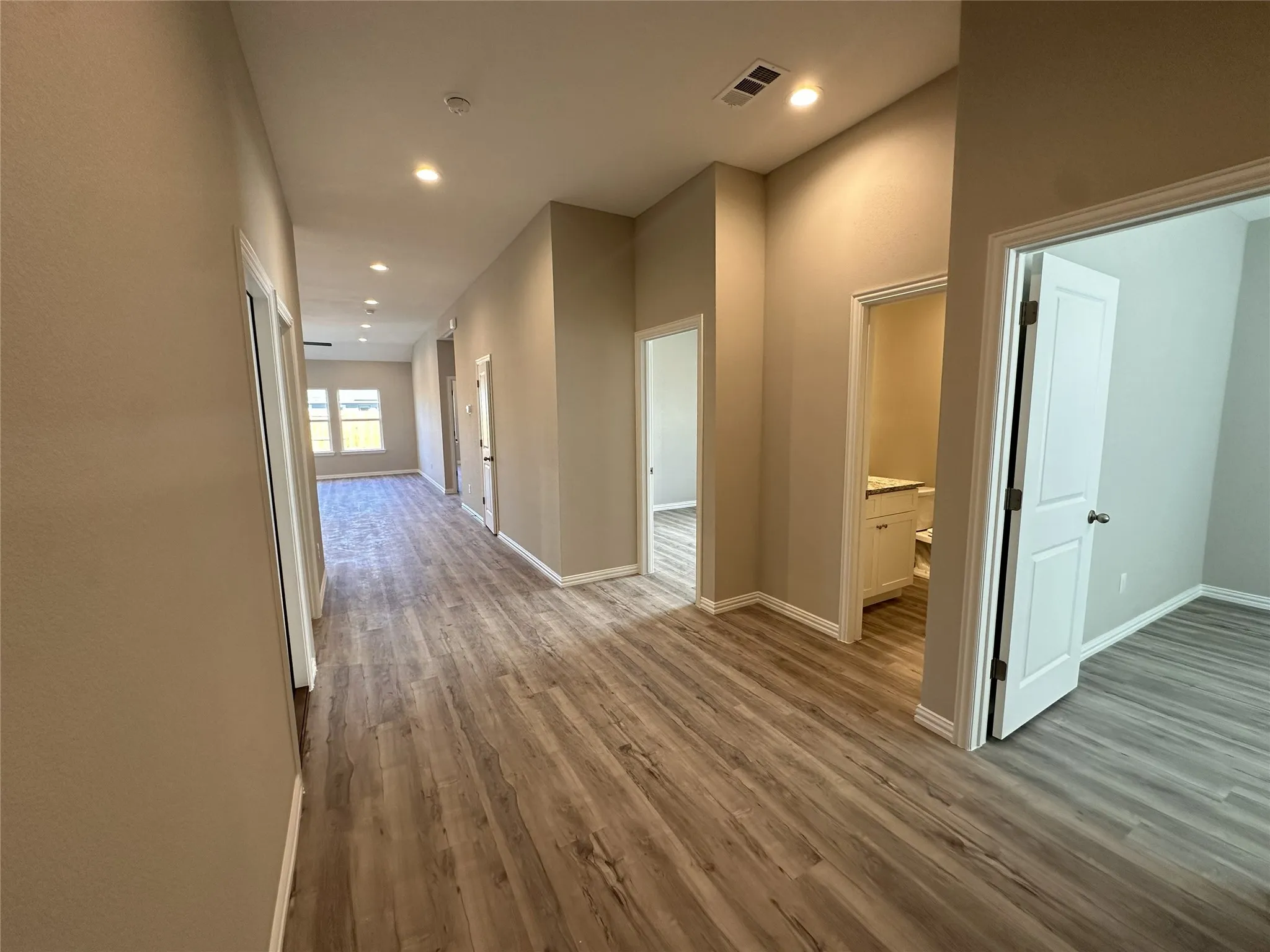Single Family Residence For Sale in Hunt County , 4806 Delano Street, Greenville, Texas 75401, 3 Bedroom, 2 Bathroom, 2 Garage spaces, 1,687 Sqft, built in 2023, New Construction - Complete, mls#21179231, Real Estate Agent in Greenville, Homes For Sale in Hunt county, Homes For Sale in Greenville, Realtor in Greenville Texas, Real Estate Brokerage Independent Realty Texas, Luminita Cordes Realtor