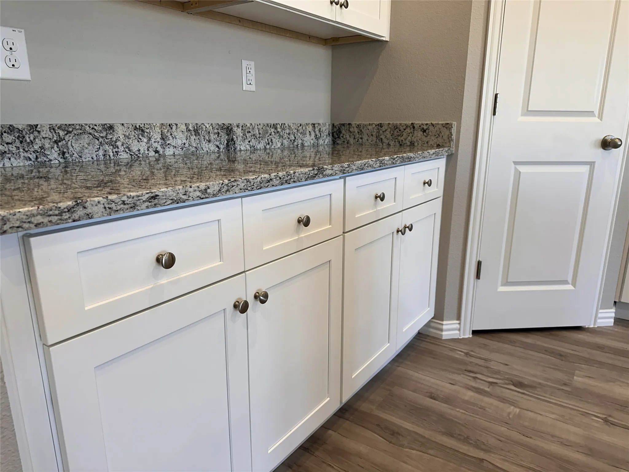 Single Family Residence For Sale in Hunt County , 4806 Delano Street, Greenville, Texas 75401, 3 Bedroom, 2 Bathroom, 2 Garage spaces, 1,687 Sqft, built in 2023, New Construction - Complete, mls#21179231, Real Estate Agent in Greenville, Homes For Sale in Hunt county, Homes For Sale in Greenville, Realtor in Greenville Texas, Real Estate Brokerage Independent Realty Texas, Luminita Cordes Realtor