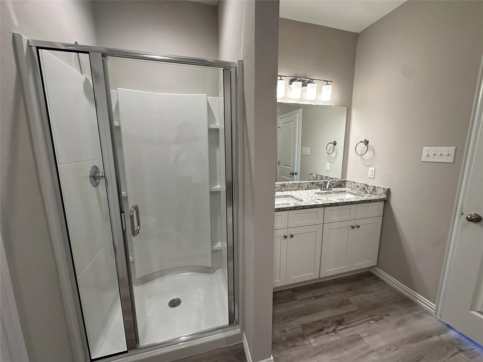 Single Family Residence For Sale in Hunt County , 4806 Delano Street, Greenville, Texas 75401, 3 Bedroom, 2 Bathroom, 2 Garage spaces, 1,687 Sqft, built in 2023, New Construction - Complete, mls#21179231, Real Estate Agent in Greenville, Homes For Sale in Hunt county, Homes For Sale in Greenville, Realtor in Greenville Texas, Real Estate Brokerage Independent Realty Texas, Luminita Cordes Realtor
