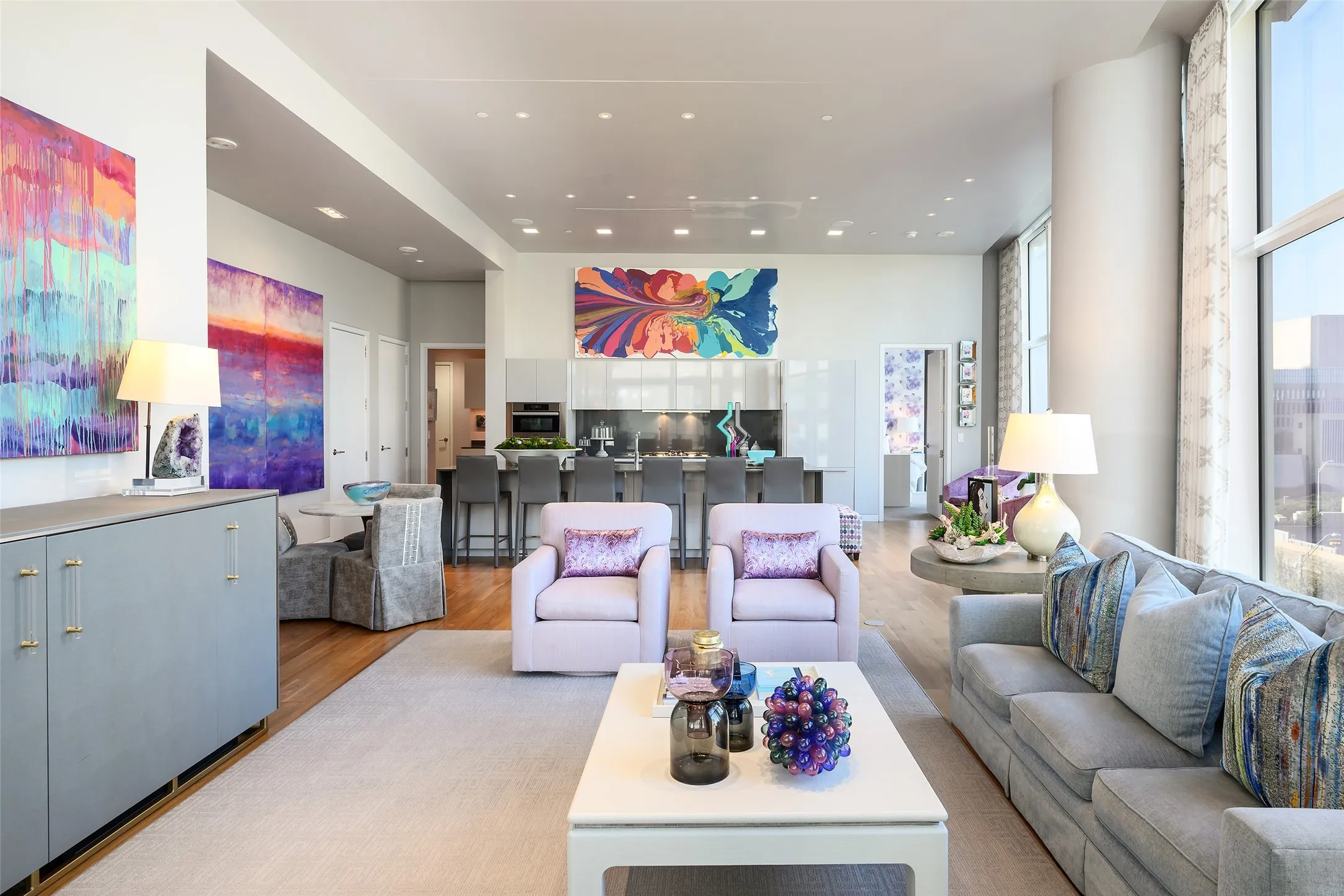 Condominium For Sale in Dallas County , 1918 Olive Street 402, Dallas, Texas 75201, 2 Bedroom, 2 Bathroom, 2 Garage spaces, 2,425 Sqft, built in 2011, mls#21183663, Real Estate Agent in Dallas, Homes For Sale in Dallas county, Homes For Sale in Dallas, Realtor in Dallas Texas, Real Estate Brokerage Independent Realty Texas, Luminita Cordes Realtor