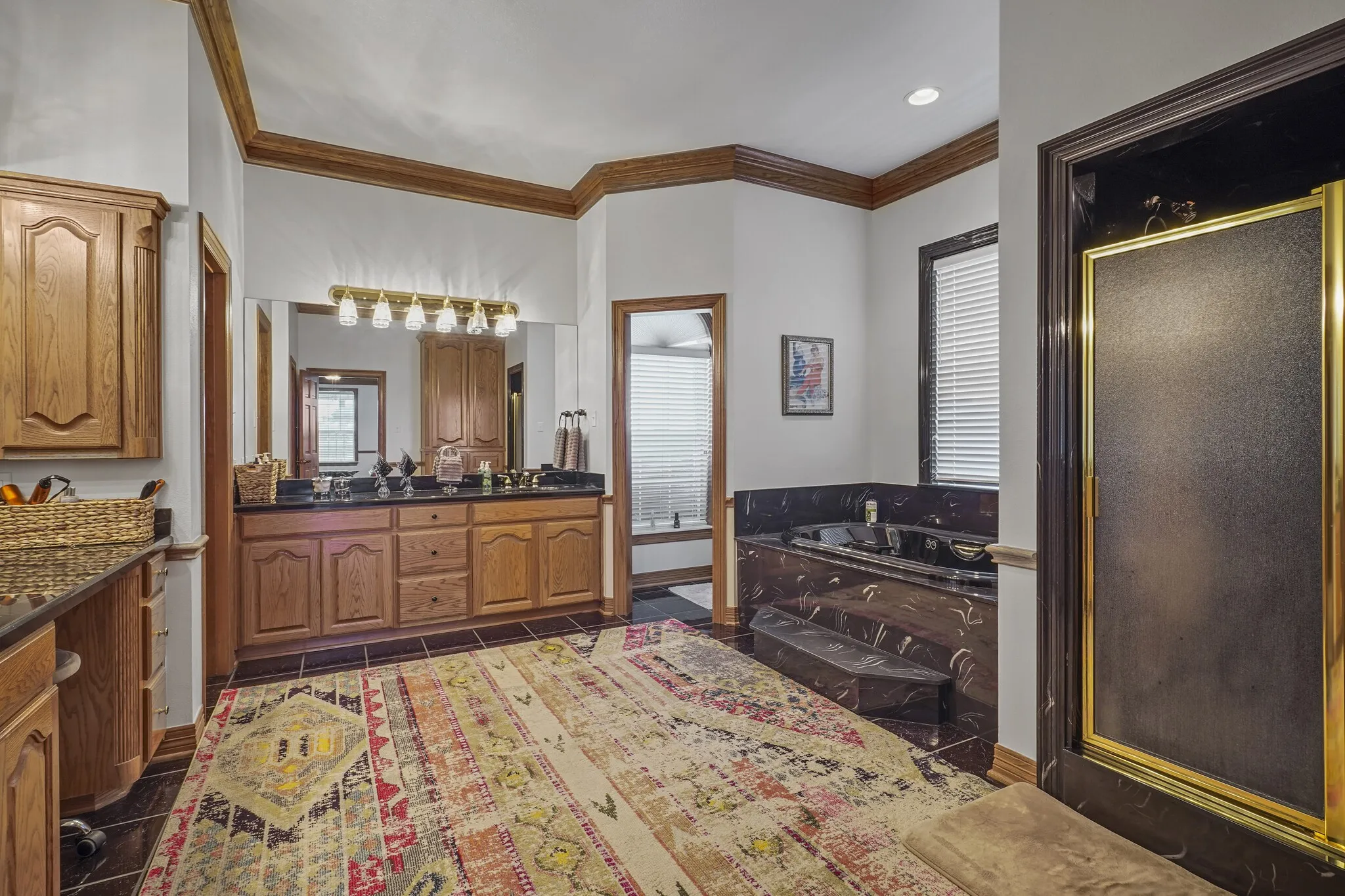 Single Family Residence For Sale in Cooke County , 500 Fm 1198 A, Muenster, Texas 76252, 5 Bedrooms, 5 Bathrooms, 4 Garage spaces, 4,912 Sqft, built in 2000, Preowned, Price $3,250,000, mls#21165880, Real Estate Agent in Muenster, Homes For Sale in Cooke county, Homes For Sale in Muenster, Realtor in Muenster Texas, Real Estate Brokerage Independent Realty Texas, Luminita Cordes Realtor
