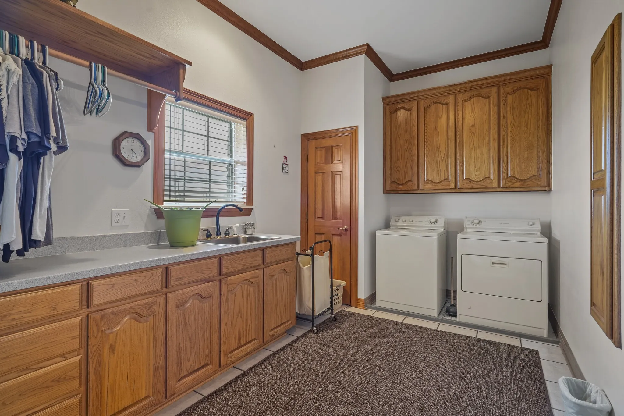 Single Family Residence For Sale in Cooke County , 500 Fm 1198 A, Muenster, Texas 76252, 5 Bedrooms, 5 Bathrooms, 4 Garage spaces, 4,912 Sqft, built in 2000, Preowned, Price $3,250,000, mls#21165880, Real Estate Agent in Muenster, Homes For Sale in Cooke county, Homes For Sale in Muenster, Realtor in Muenster Texas, Real Estate Brokerage Independent Realty Texas, Luminita Cordes Realtor